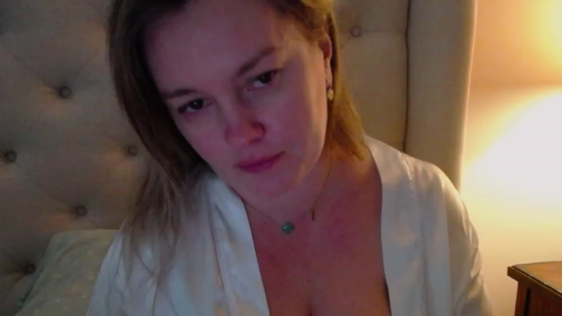 Gallery image thumbnail from J0llye's myfreecams stream on, 12/15/2023, 20:20 image 4 of 20