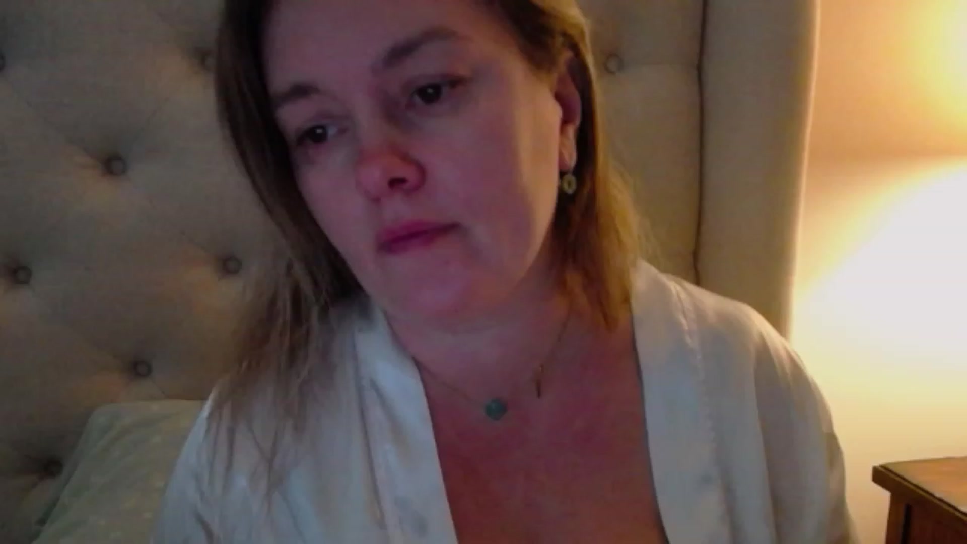 Gallery image thumbnail from J0llye's myfreecams stream on, 12/15/2023, 20:20 image 11 of 20
