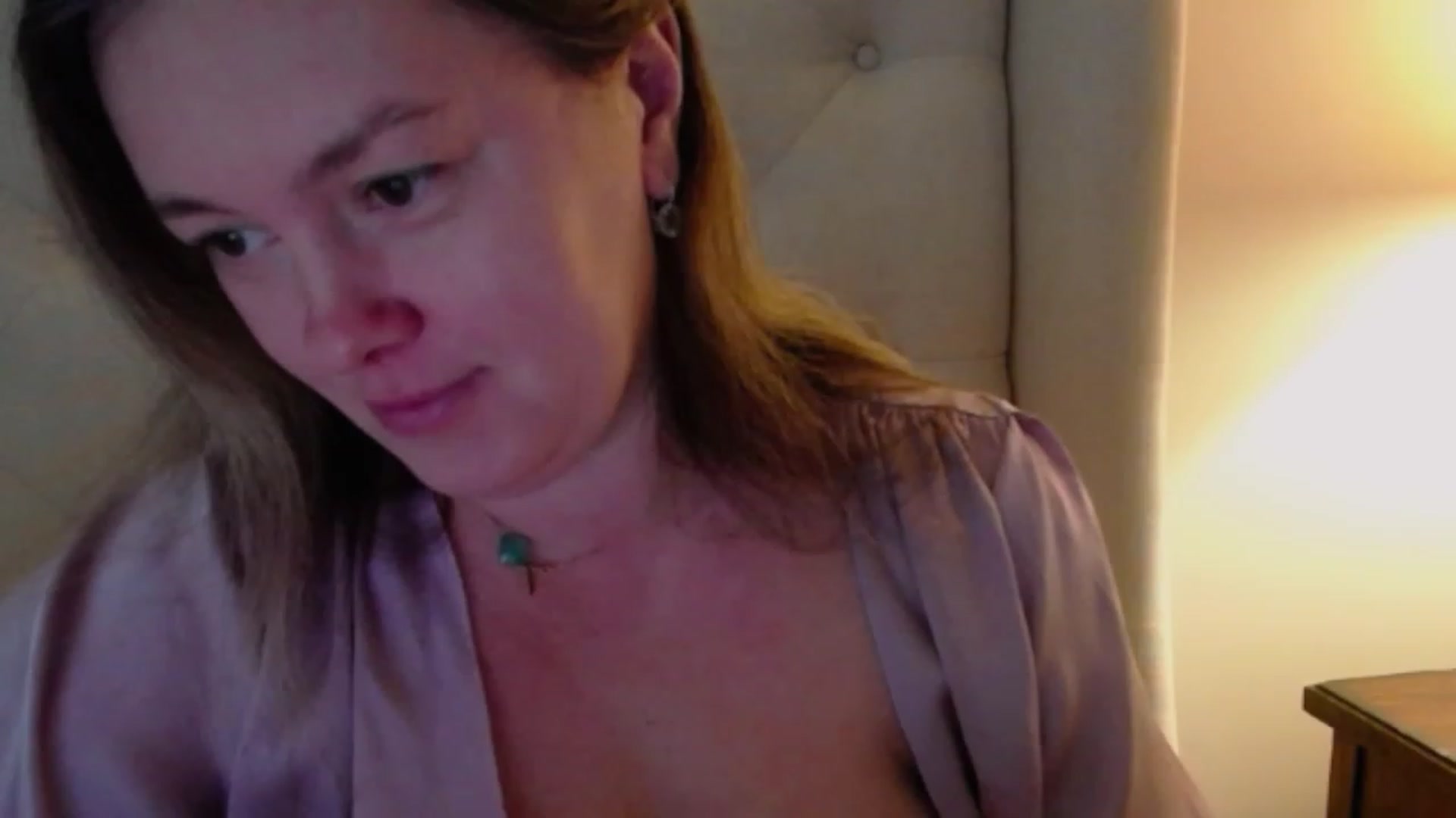 Gallery image thumbnail from J0llye's myfreecams stream on, 12/19/2023, 17:32 image 18 of 20