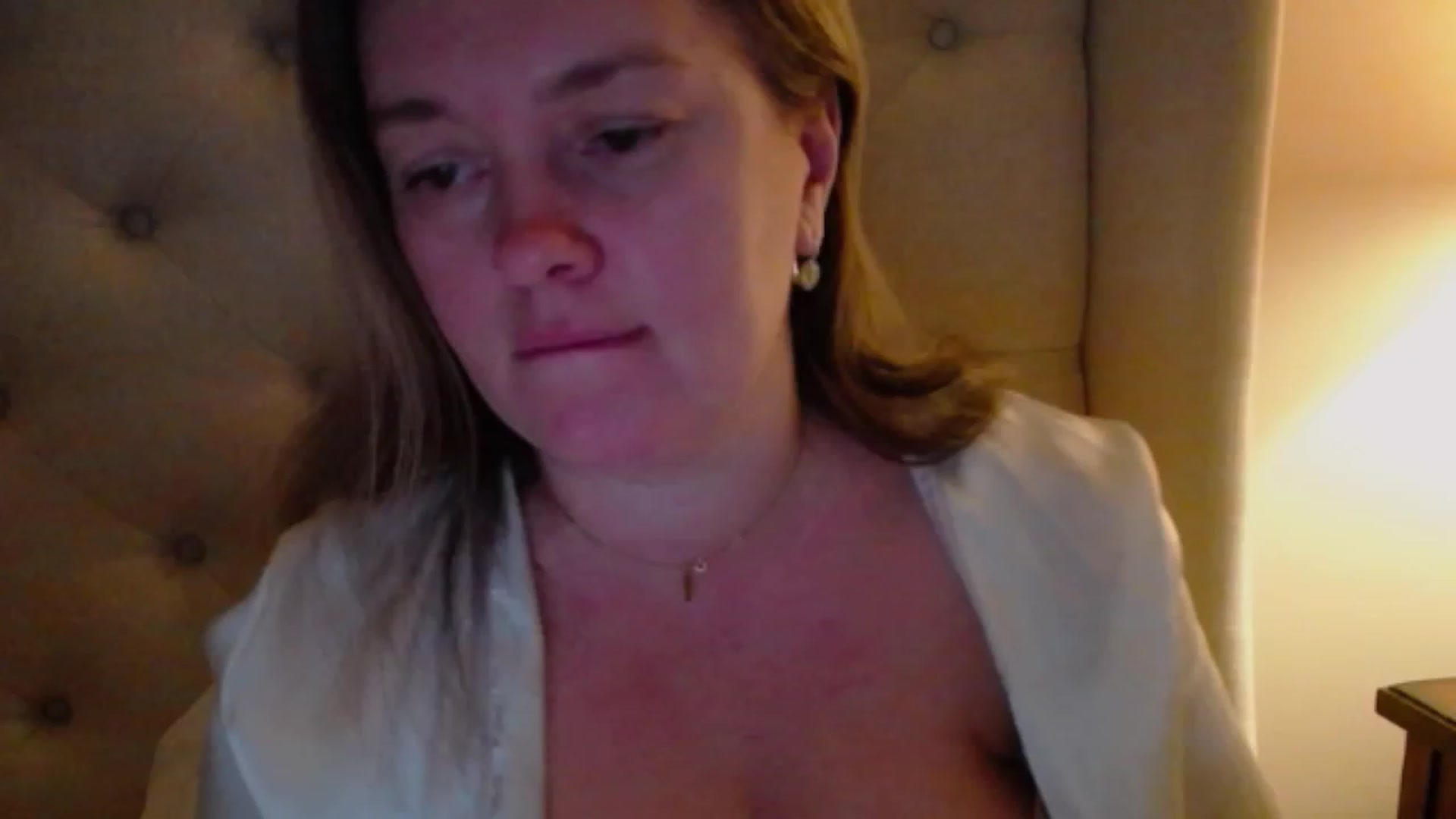 Gallery image thumbnail from J0llye's myfreecams stream on, 12/21/2023, 05:08 image 7 of 20