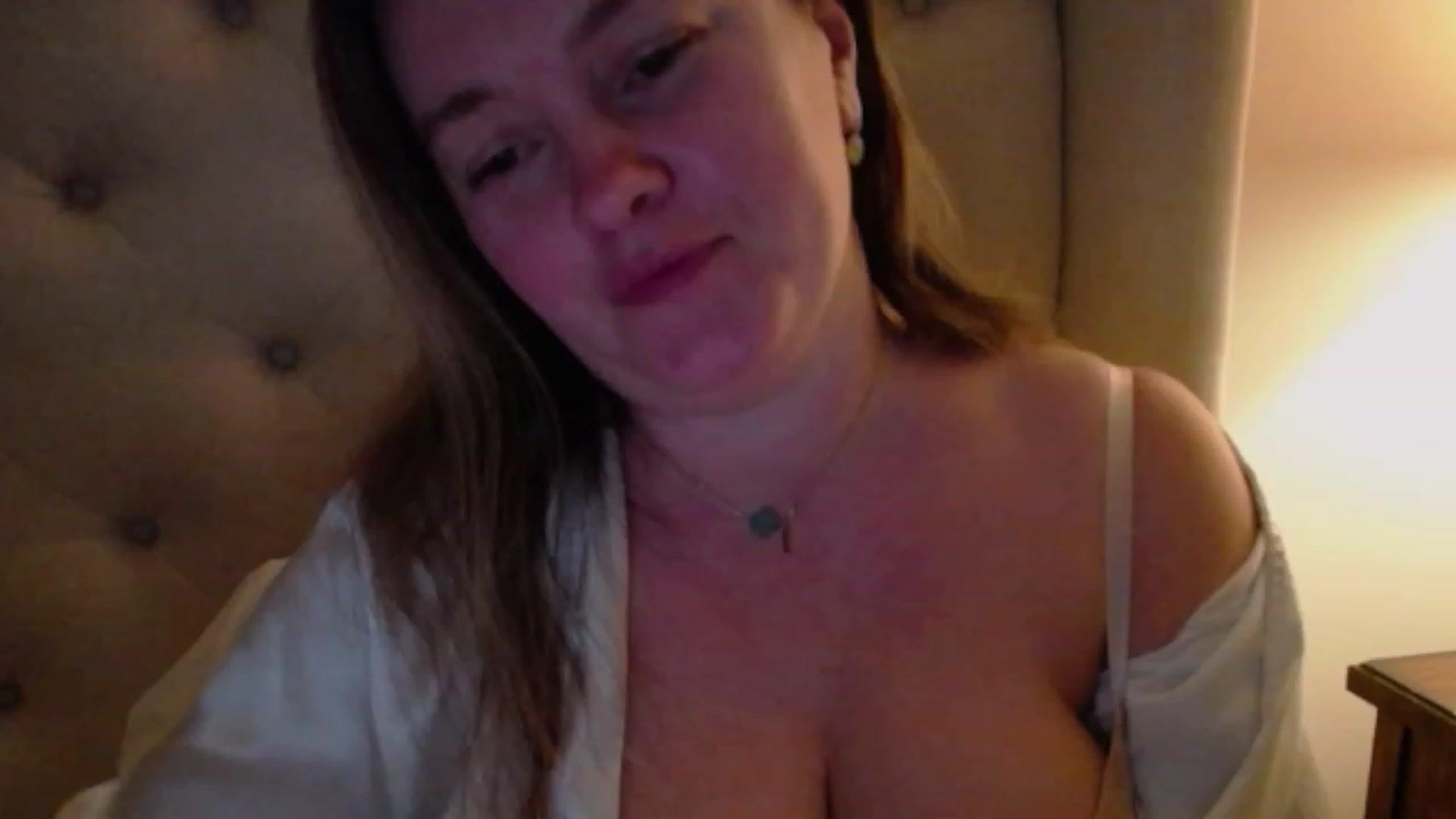 Gallery image thumbnail from J0llye's myfreecams stream on, 12/21/2023, 05:08 image 14 of 20