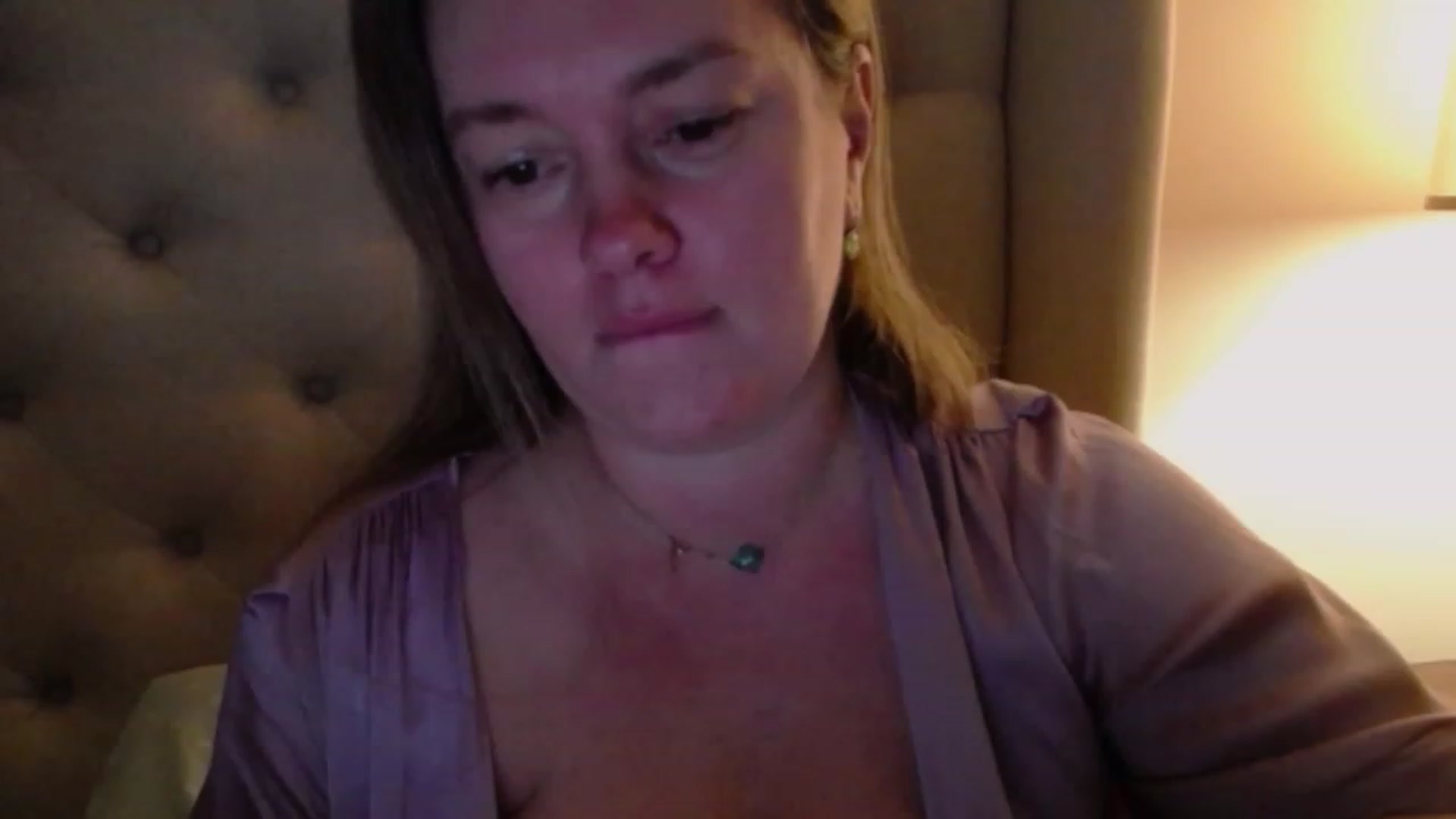 Gallery image thumbnail from J0llye's myfreecams stream on, 01/05/2024, 04:23 image 1 of 20