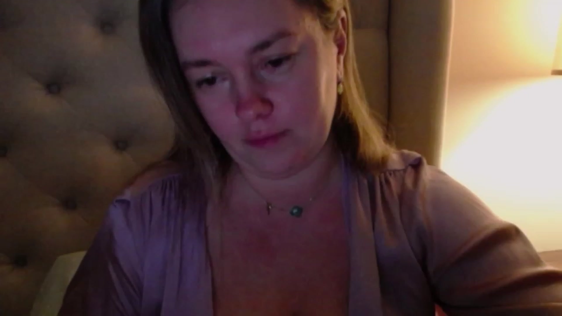 Gallery image thumbnail from J0llye's myfreecams stream on, 01/05/2024, 04:23 image 14 of 20