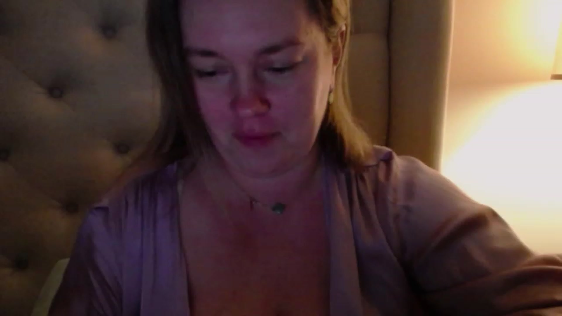 Gallery image thumbnail from J0llye's myfreecams stream on, 01/05/2024, 04:23 image 8 of 20