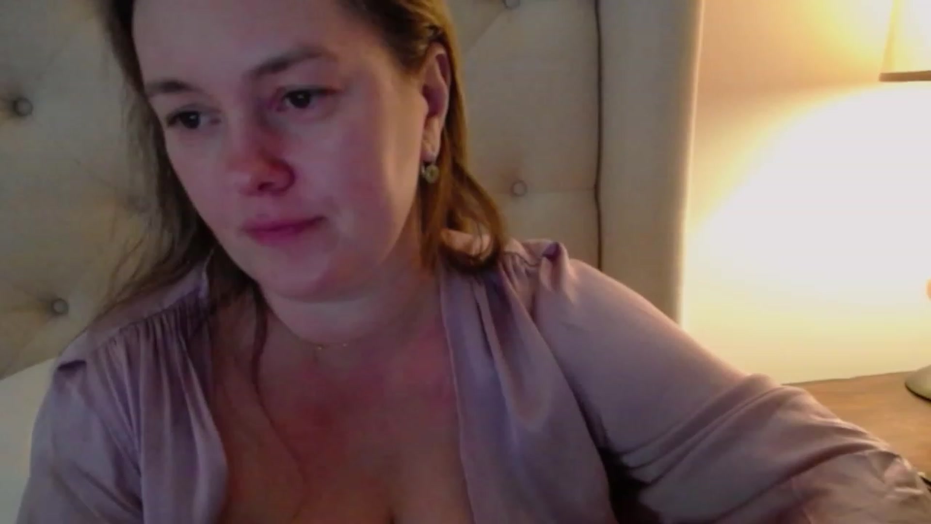 Gallery image thumbnail from J0llye's myfreecams stream on, 01/10/2024, 20:49 image 5 of 20