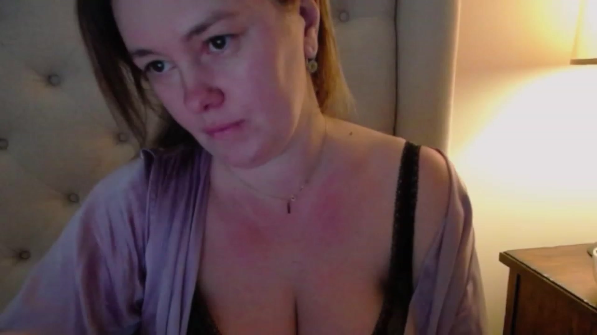 Gallery image thumbnail from J0llye's myfreecams stream on, 01/11/2024, 17:13 image 1 of 20