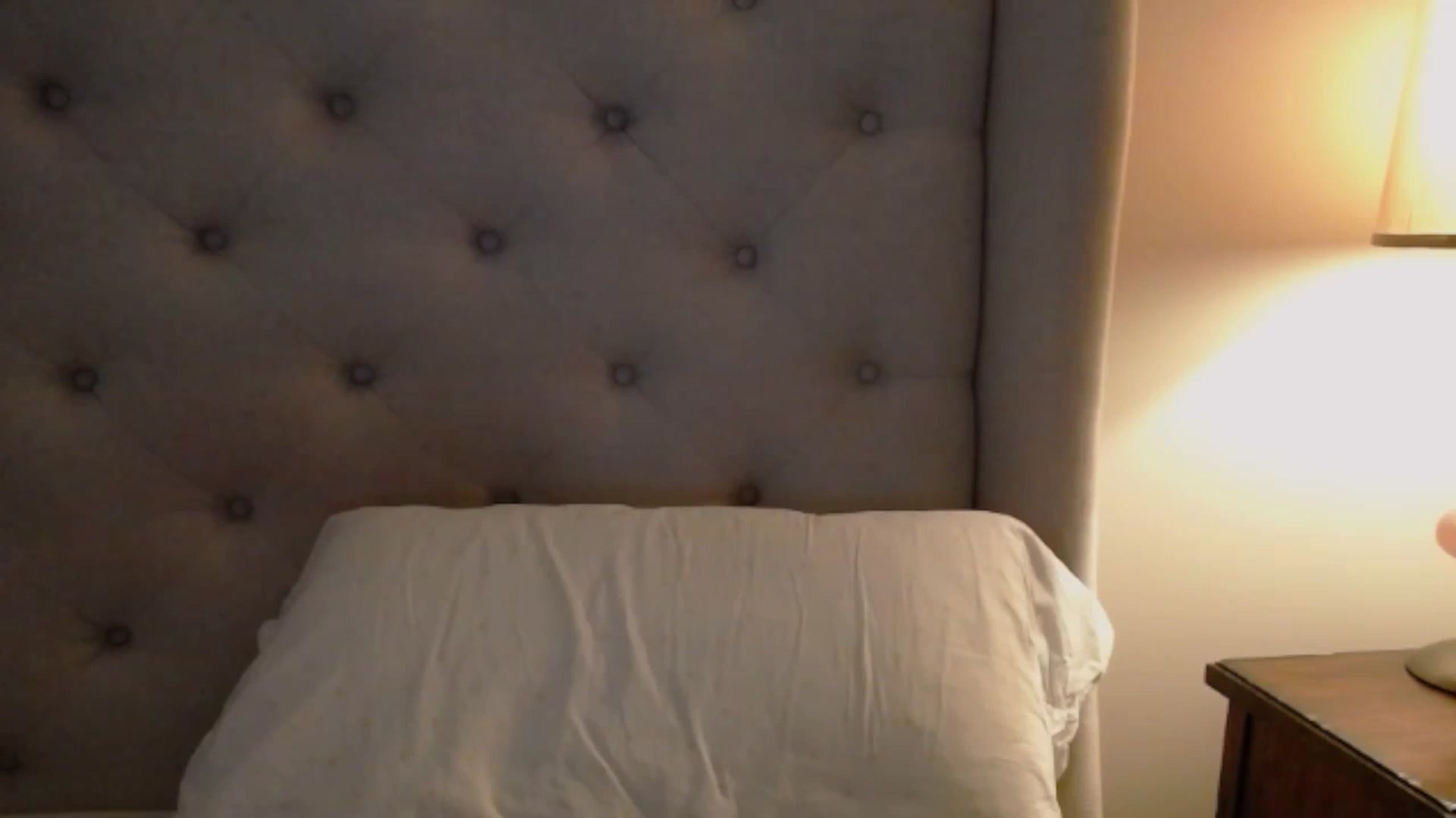 Gallery image thumbnail from J0llye's myfreecams stream on, 01/12/2024, 17:48 image 15 of 20