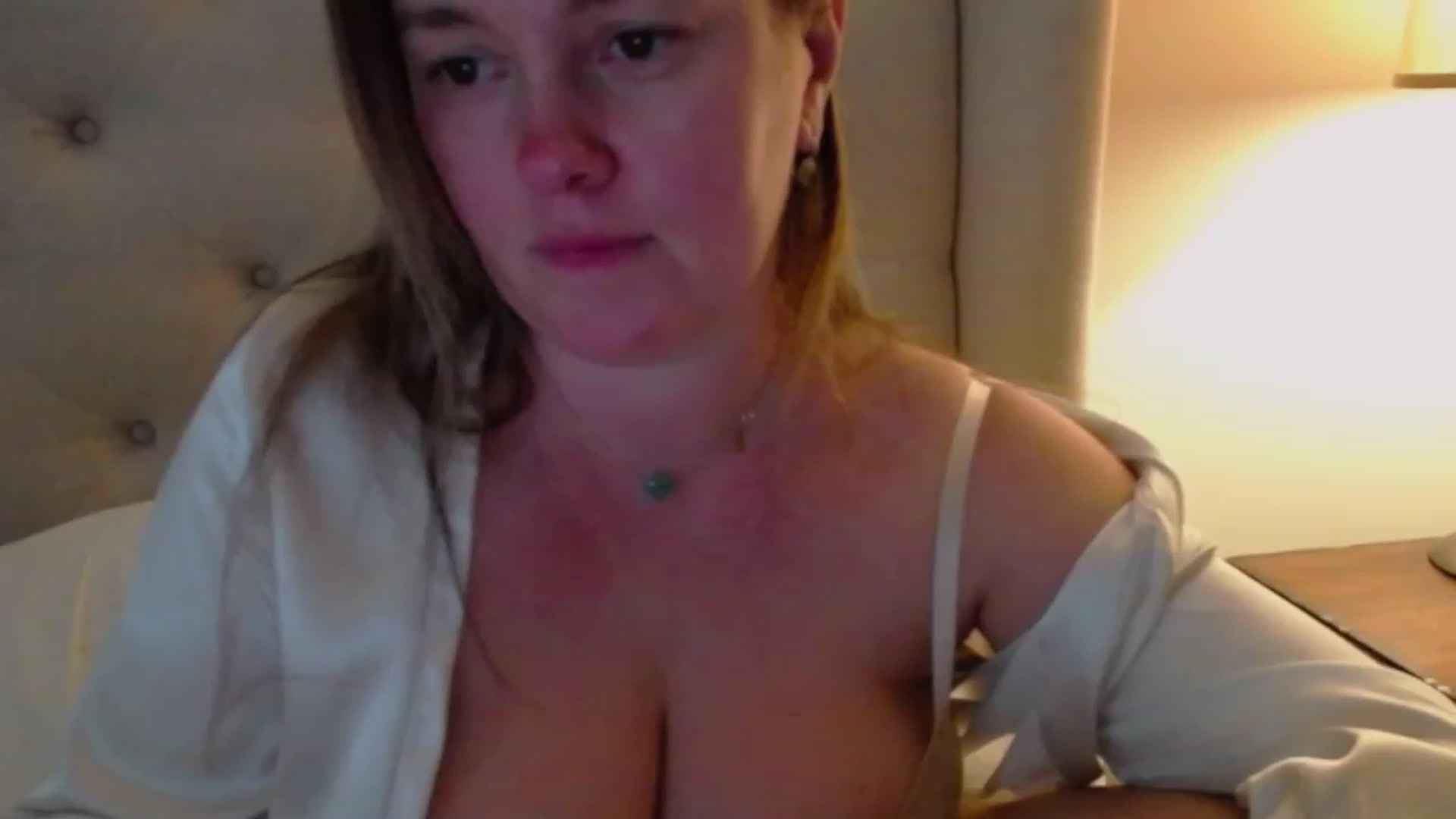 Gallery image thumbnail from J0llye's myfreecams stream on, 01/13/2024, 21:07 image 5 of 20