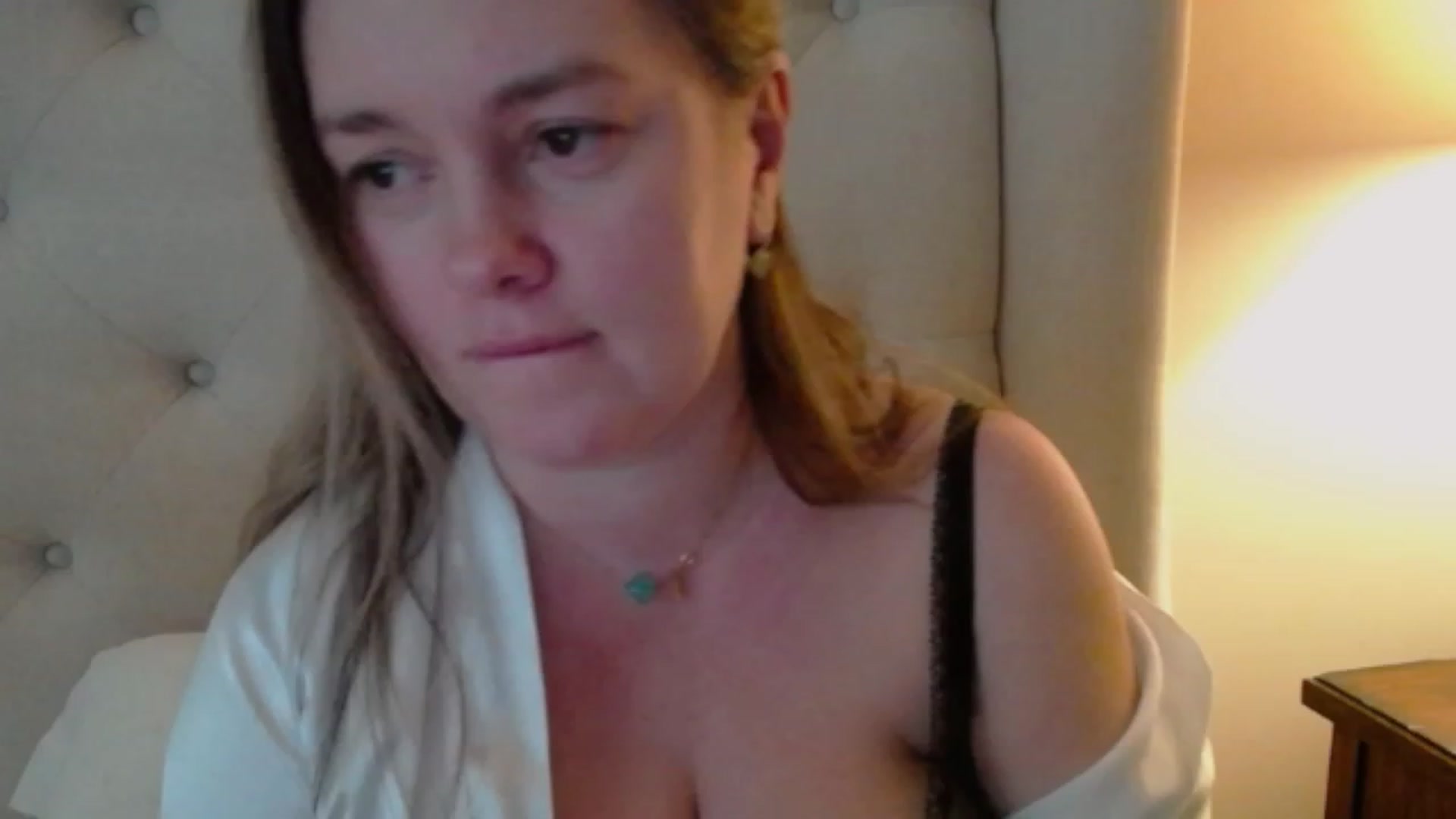 Gallery image thumbnail from J0llye's myfreecams stream on, 01/26/2024, 20:49 image 9 of 20