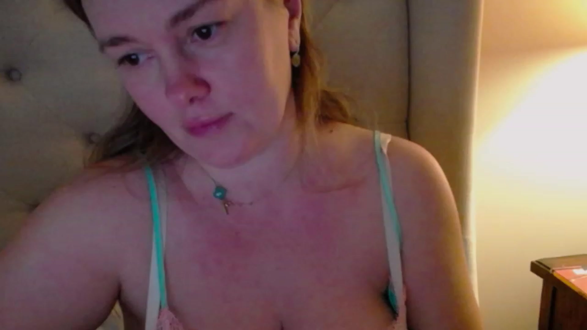 Gallery image thumbnail from J0llye's myfreecams stream on, 01/27/2024, 21:10 image 20 of 20