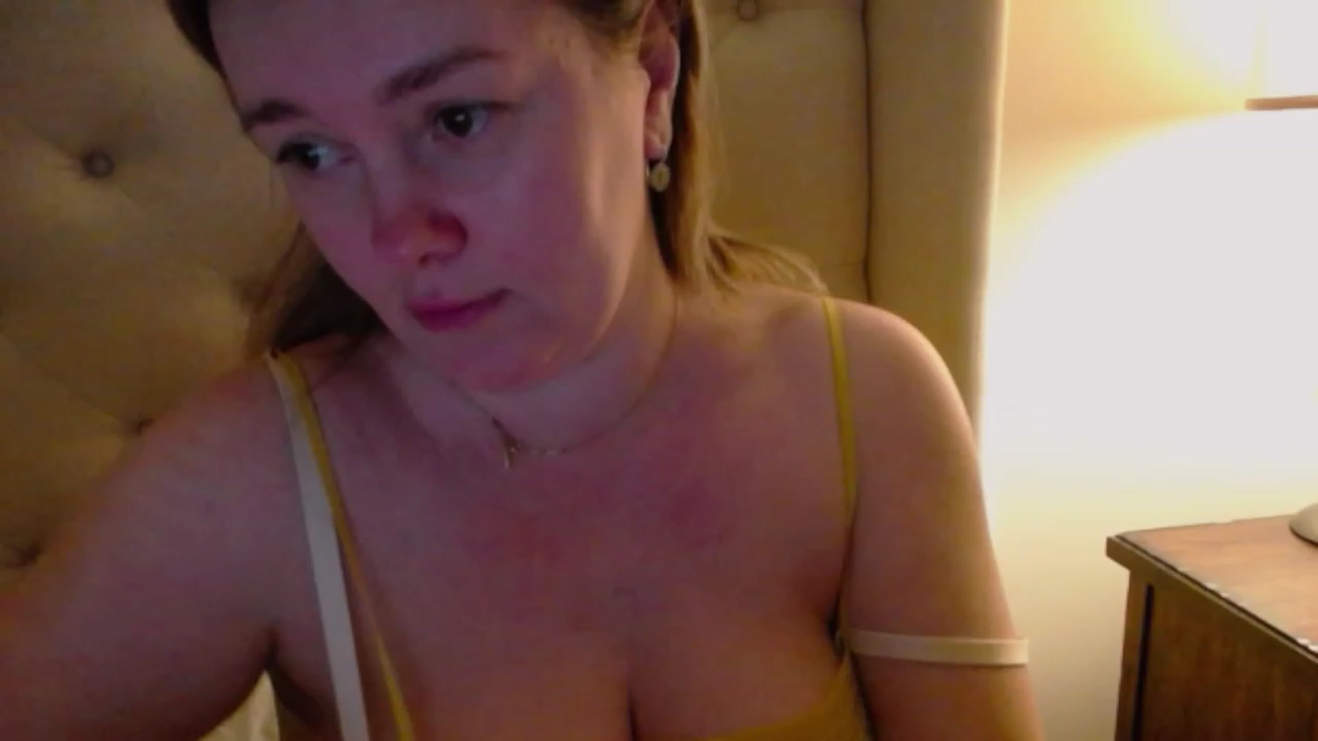 Gallery image thumbnail from J0llye's myfreecams stream on, 01/28/2024, 05:04 image 12 of 20