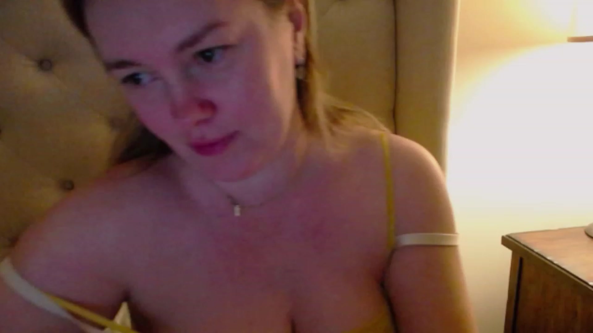 Gallery image thumbnail from J0llye's myfreecams stream on, 01/28/2024, 05:04 image 5 of 20