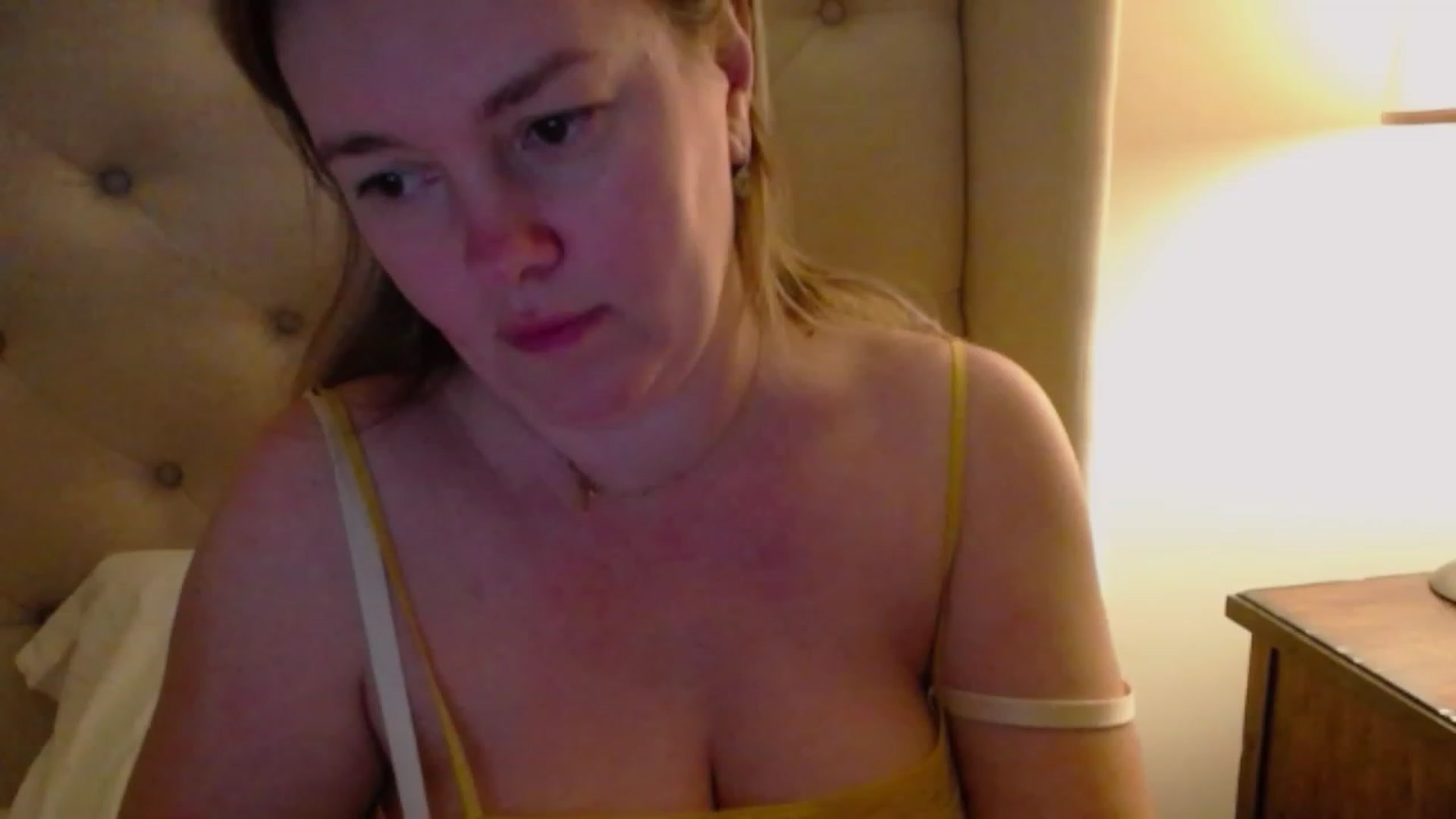 Gallery image thumbnail from J0llye's myfreecams stream on, 01/28/2024, 05:04 image 14 of 20