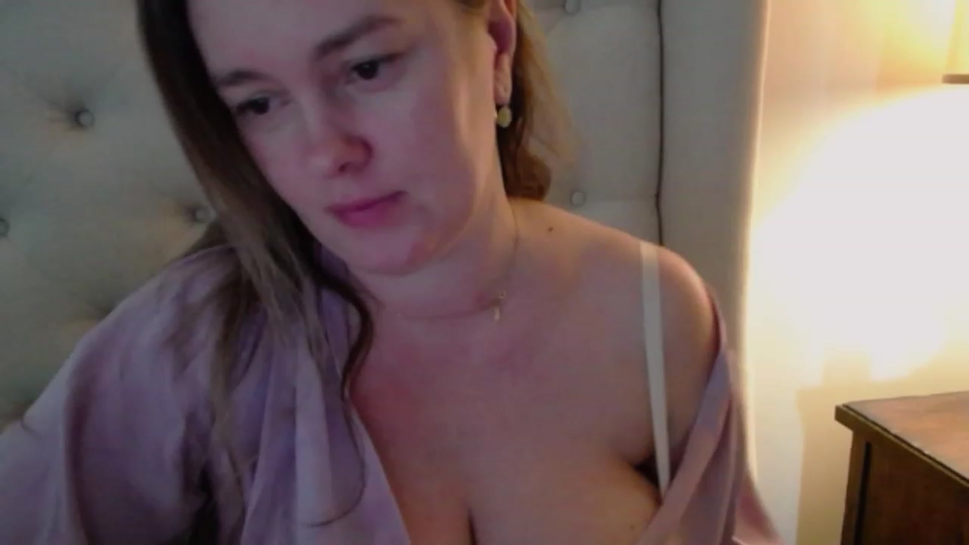 Gallery image thumbnail from J0llye's myfreecams stream on, 01/30/2024, 16:54 image 6 of 20