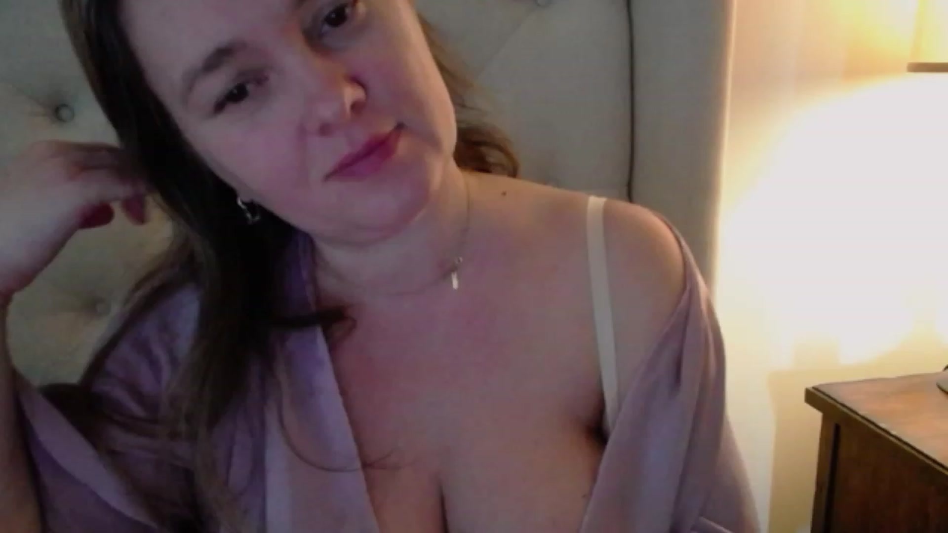 Gallery image thumbnail from J0llye's myfreecams stream on, 01/30/2024, 16:54 image 17 of 20
