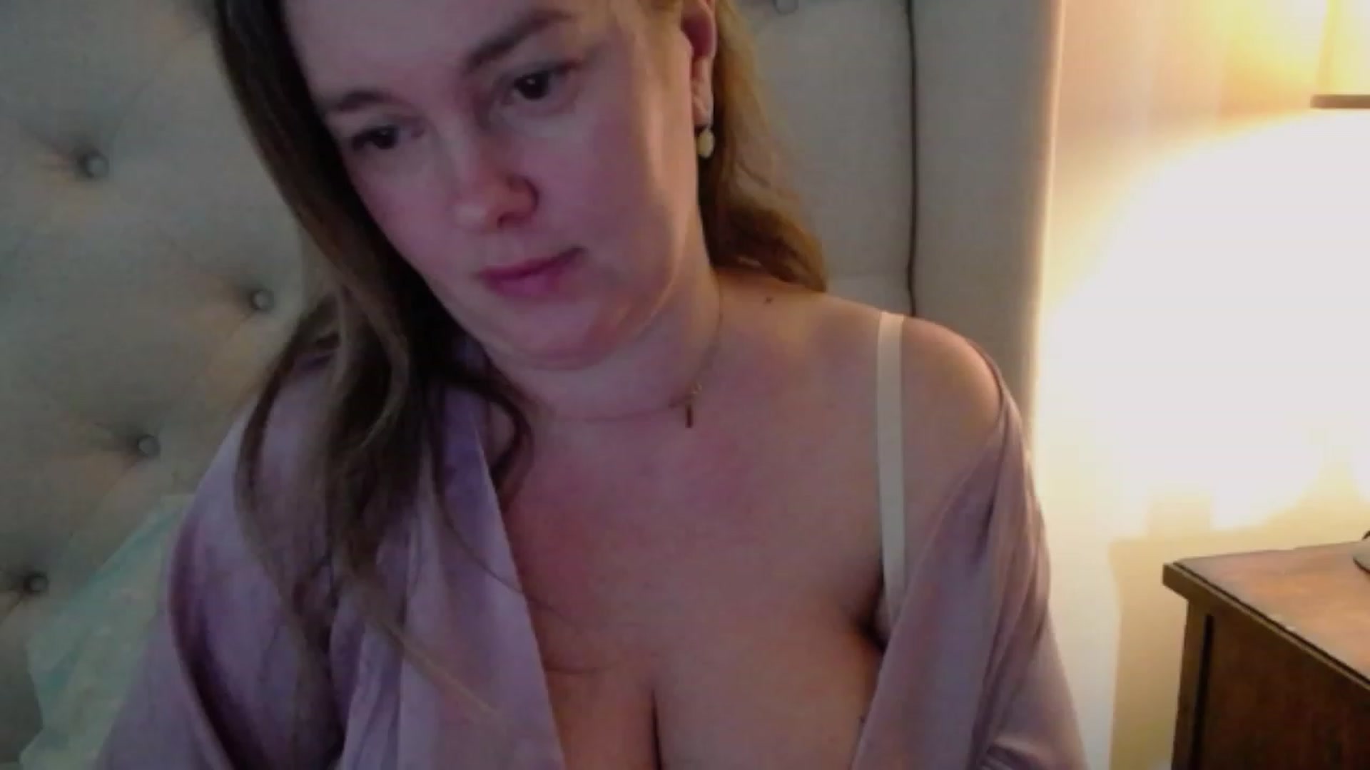 Gallery image thumbnail from J0llye's myfreecams stream on, 01/30/2024, 16:54 image 19 of 20
