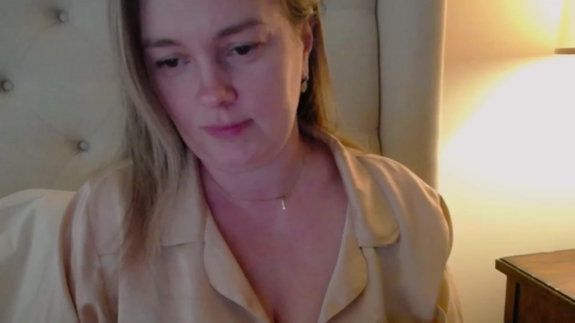 Gallery image thumbnail from J0llye's myfreecams stream on, 02/06/2024, 20:33 image 2 of 20
