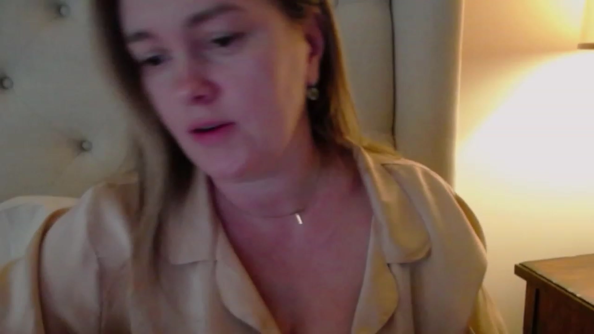 Gallery image thumbnail from J0llye's myfreecams stream on, 02/06/2024, 20:33 image 12 of 20