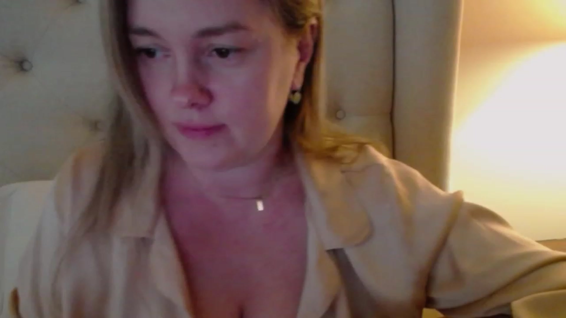 Gallery image thumbnail from J0llye's myfreecams stream on, 02/06/2024, 20:54 image 7 of 20