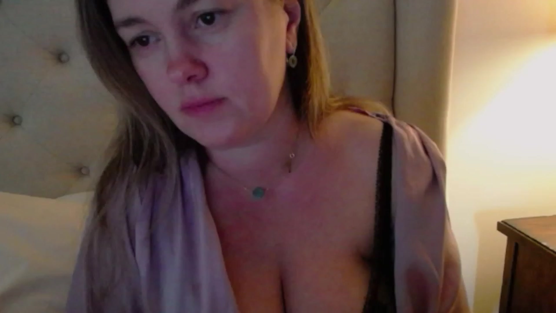 Gallery image thumbnail from J0llye's myfreecams stream on, 02/07/2024, 19:50 image 13 of 20