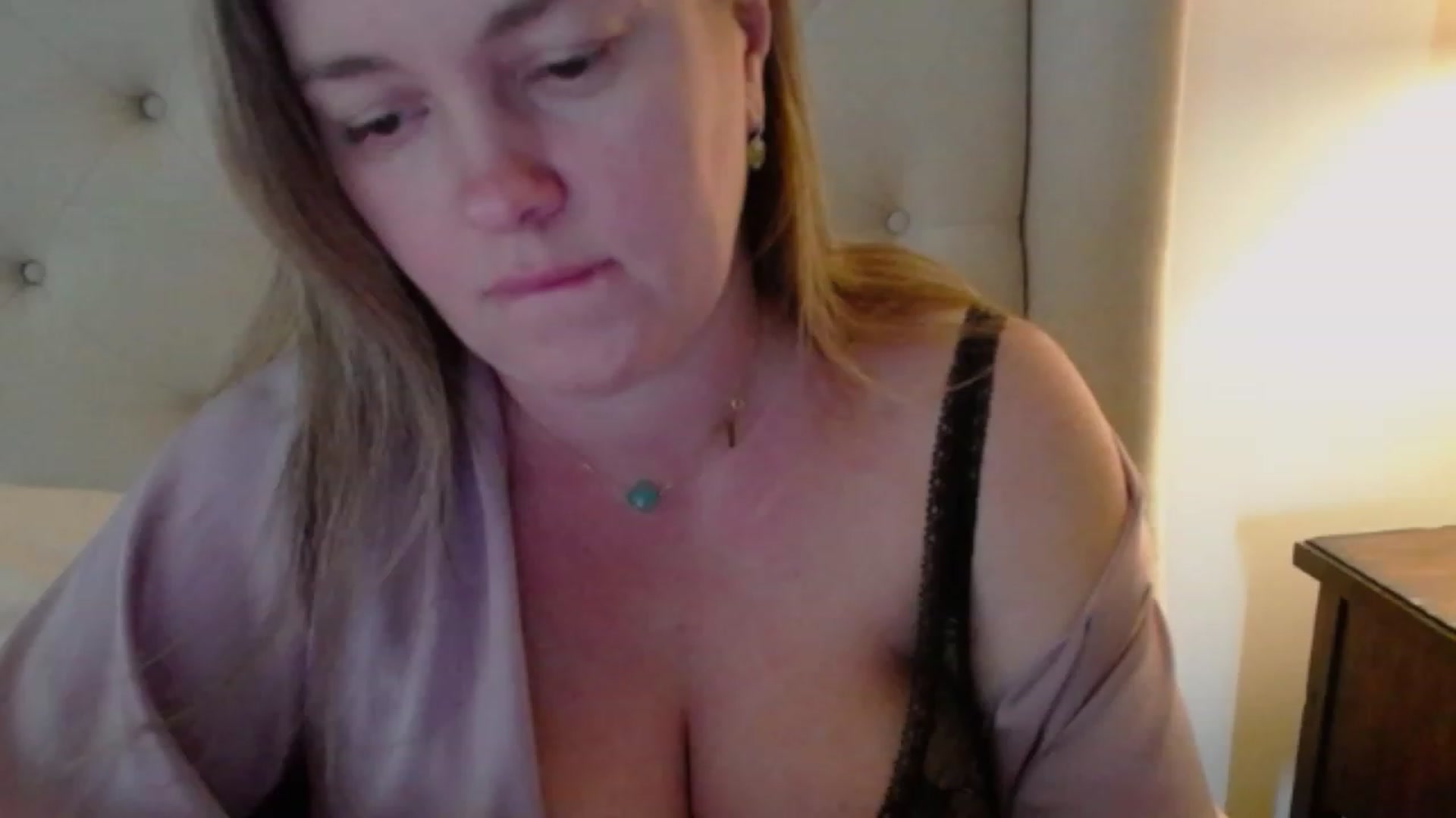 Gallery image thumbnail from J0llye's myfreecams stream on, 02/07/2024, 20:30 image 5 of 20