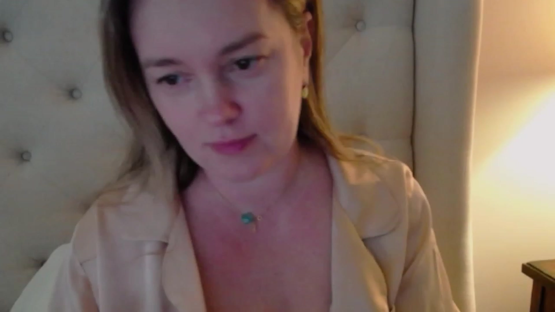 Gallery image thumbnail from J0llye's myfreecams stream on, 02/08/2024, 20:09 image 1 of 20