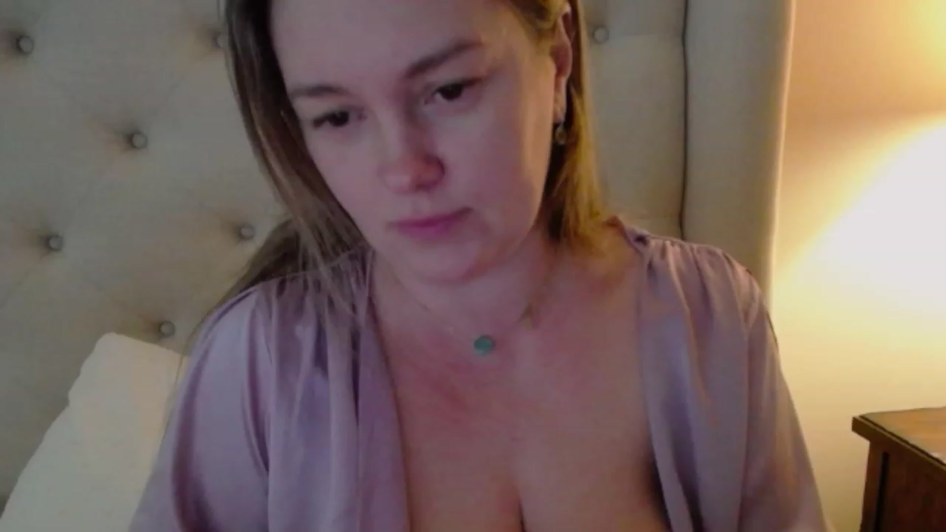 Gallery image thumbnail from J0llye's myfreecams stream on, 02/09/2024, 19:55 image 7 of 20