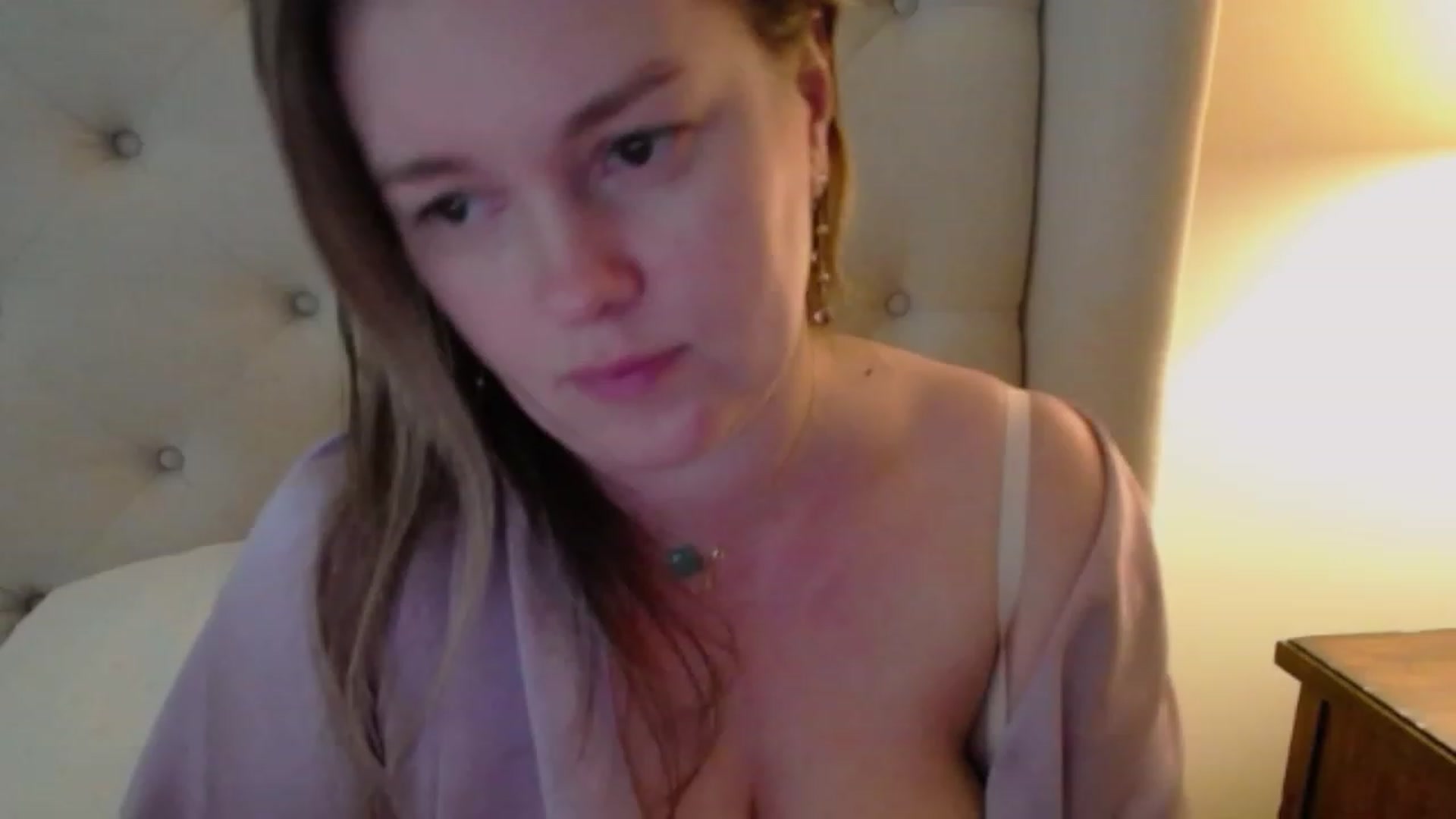 Gallery image thumbnail from J0llye's myfreecams stream on, 02/21/2024, 20:25 image 10 of 20