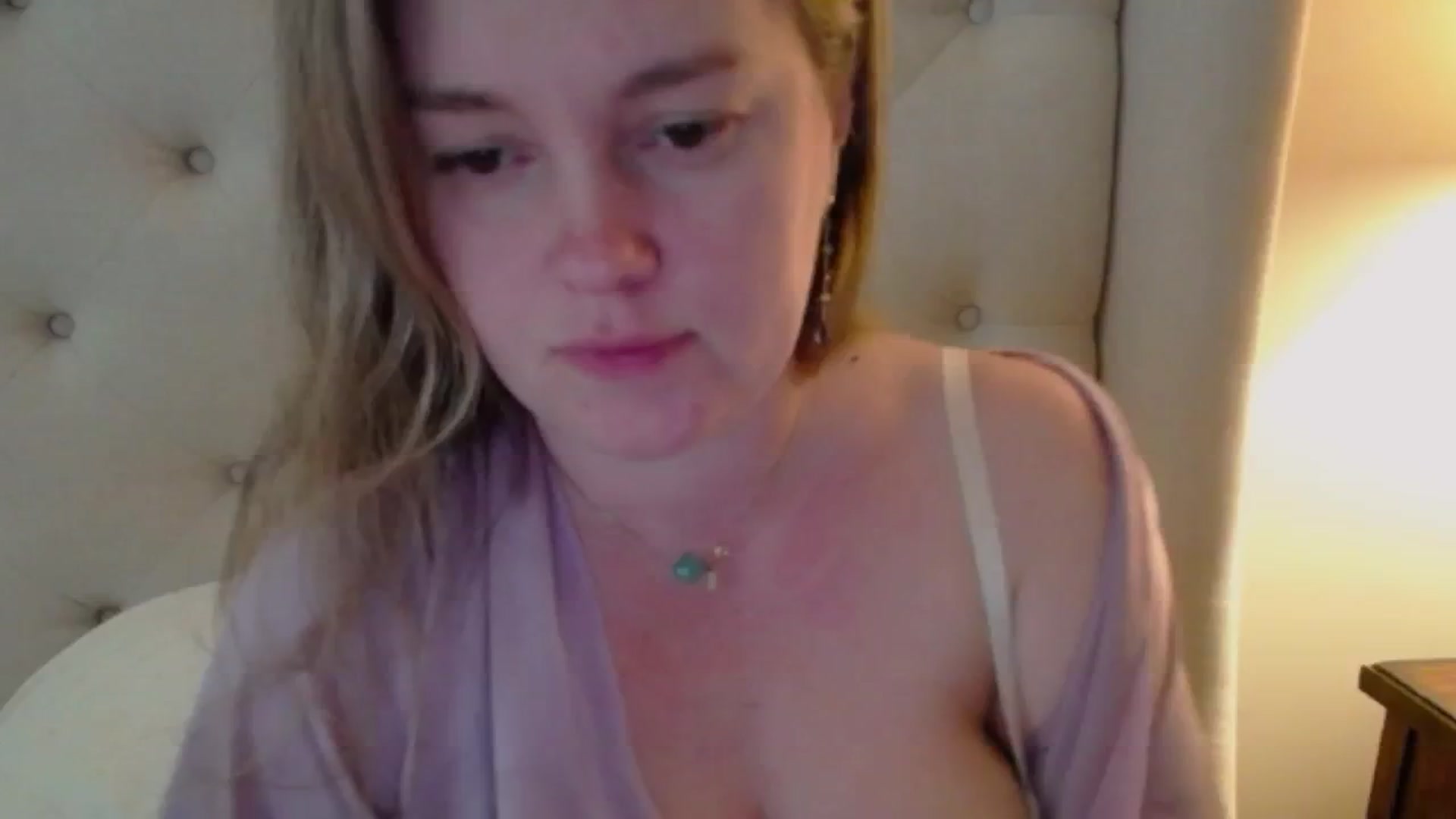Gallery image thumbnail from J0llye's myfreecams stream on, 02/22/2024, 19:40 image 8 of 20