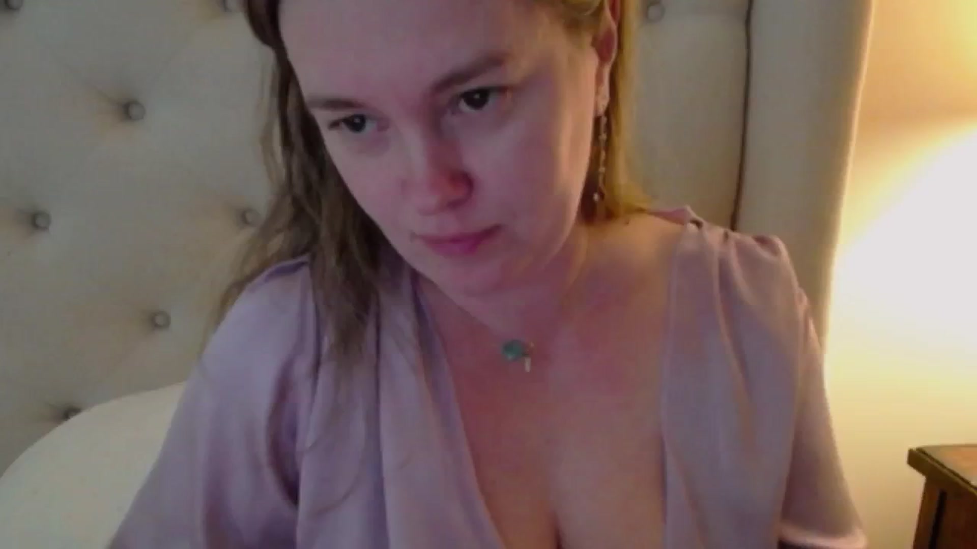 Gallery image thumbnail from J0llye's myfreecams stream on, 02/22/2024, 19:40 image 1 of 20