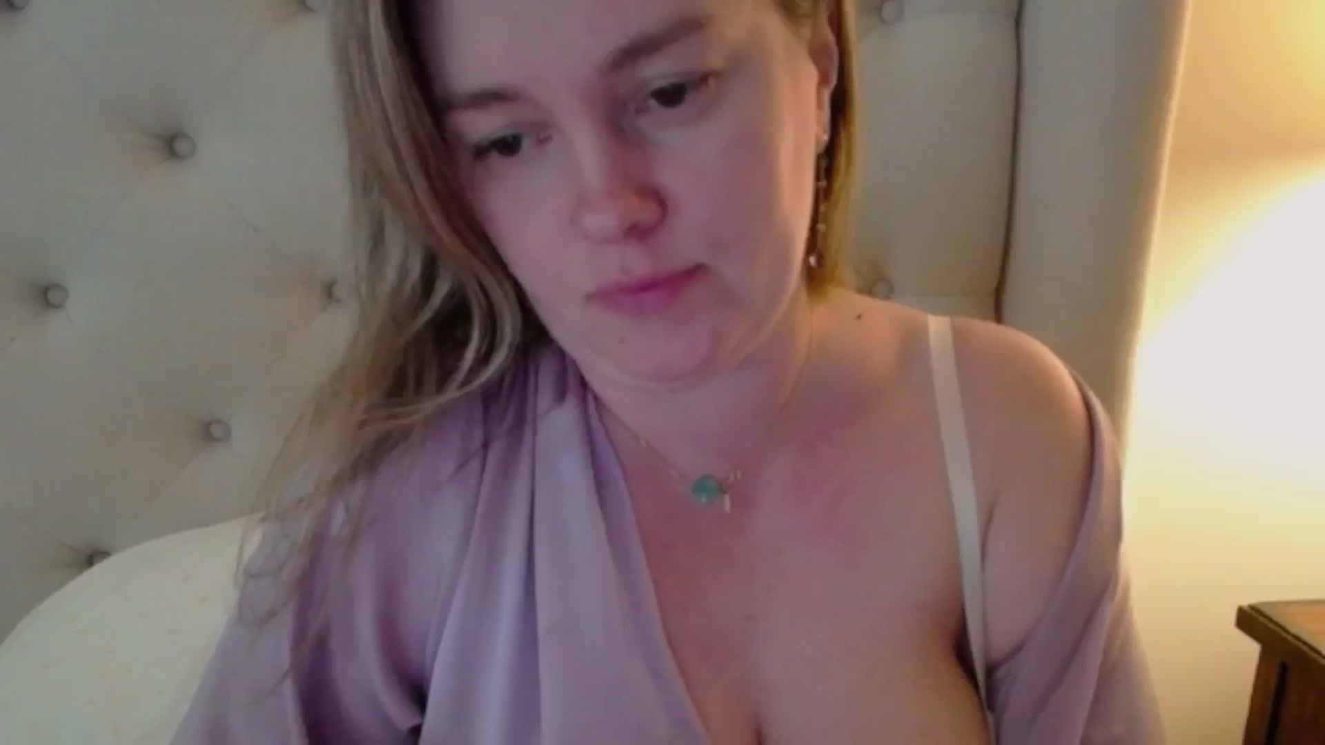 Gallery image thumbnail from J0llye's myfreecams stream on, 02/22/2024, 19:40 image 6 of 20