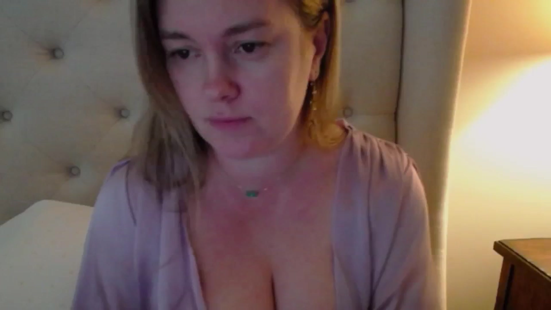 Gallery image thumbnail from J0llye's myfreecams stream on, 02/23/2024, 17:57 image 3 of 20