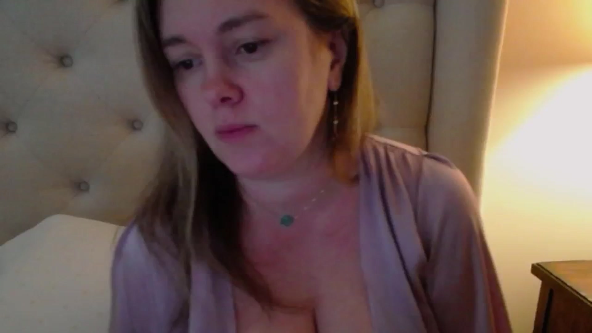 Gallery image thumbnail from J0llye's myfreecams stream on, 02/23/2024, 17:57 image 13 of 20