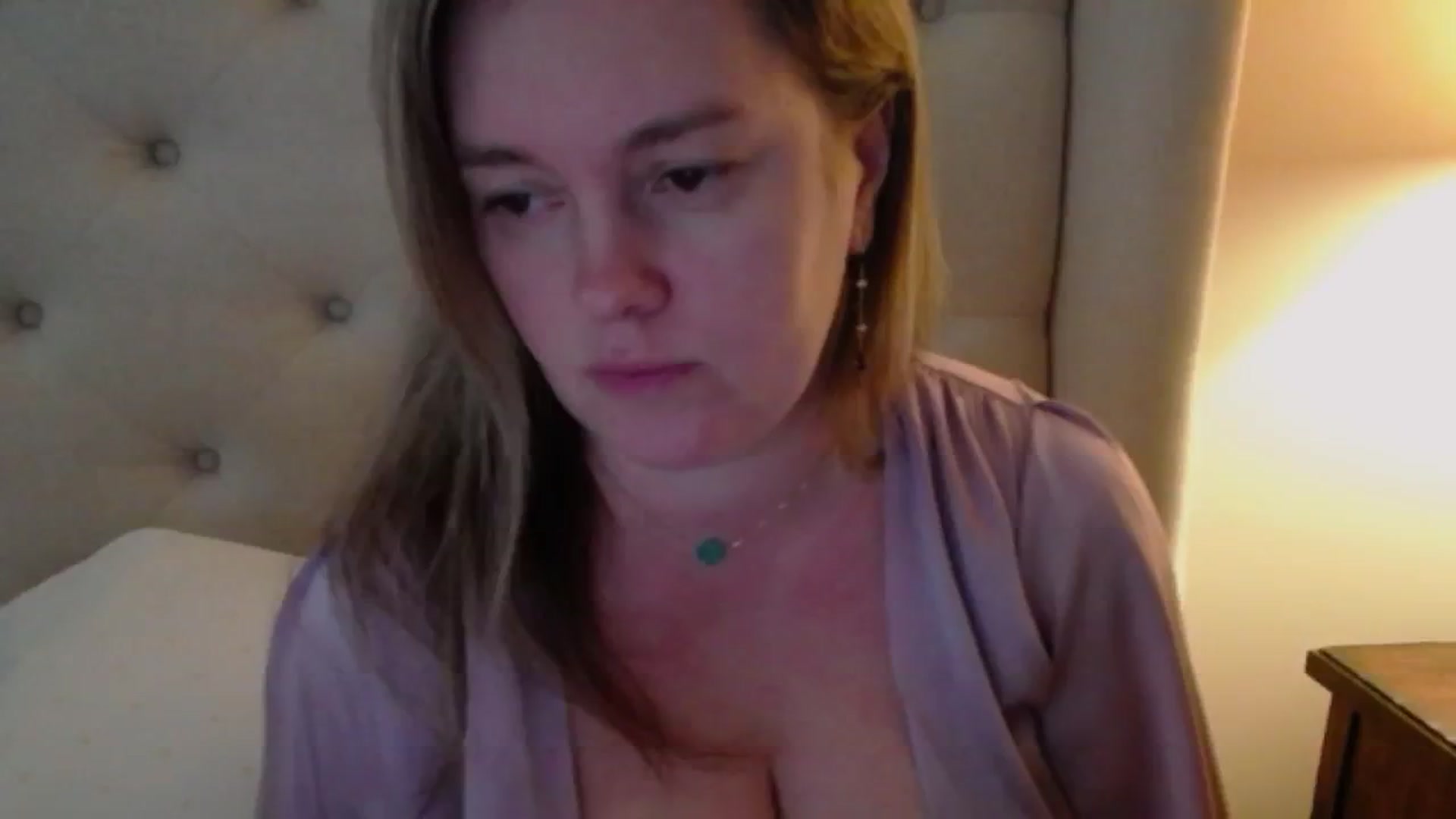 Gallery image thumbnail from J0llye's myfreecams stream on, 02/23/2024, 17:57 image 14 of 20