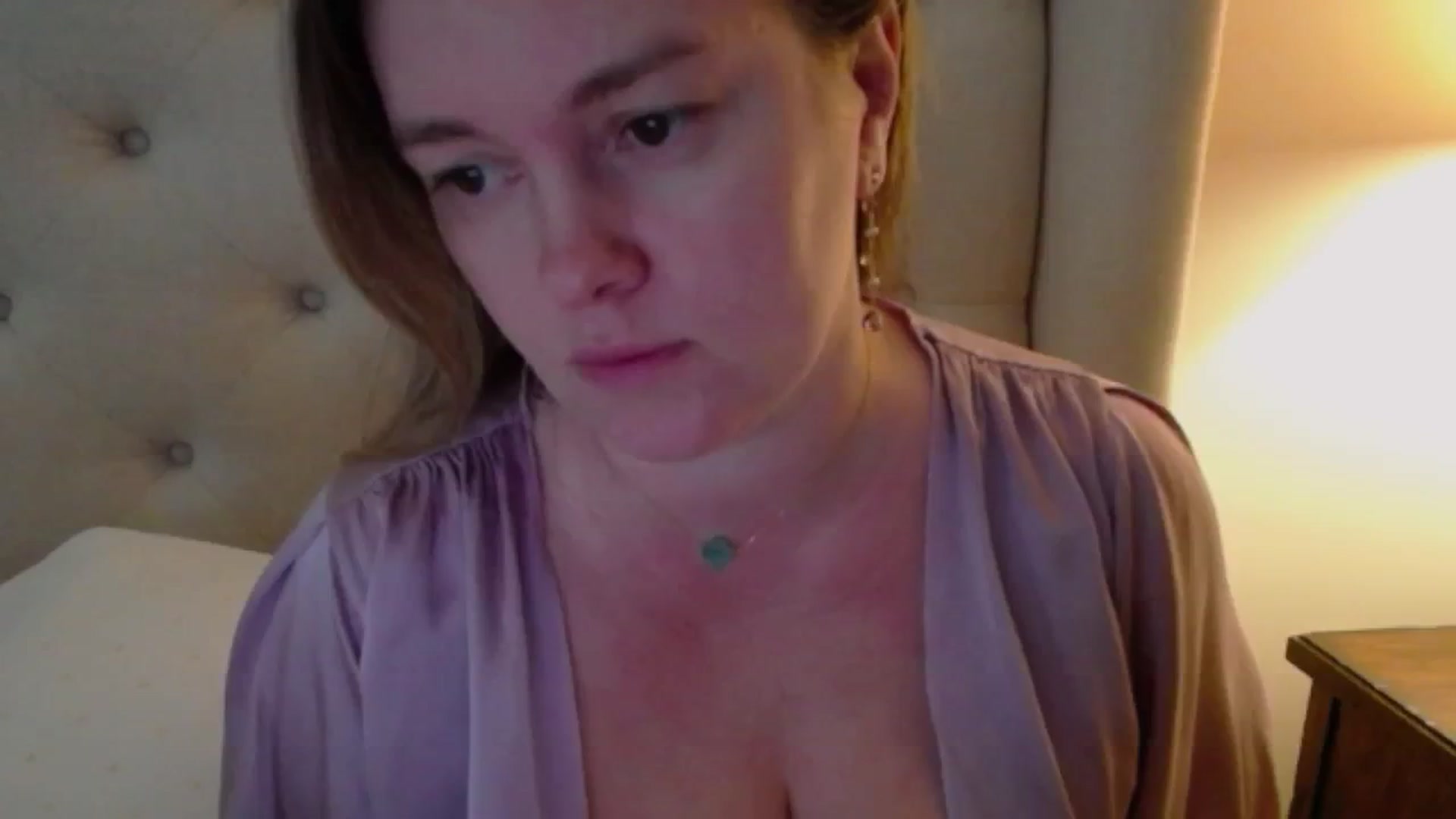 Gallery image thumbnail from J0llye's myfreecams stream on, 02/23/2024, 17:57 image 17 of 20
