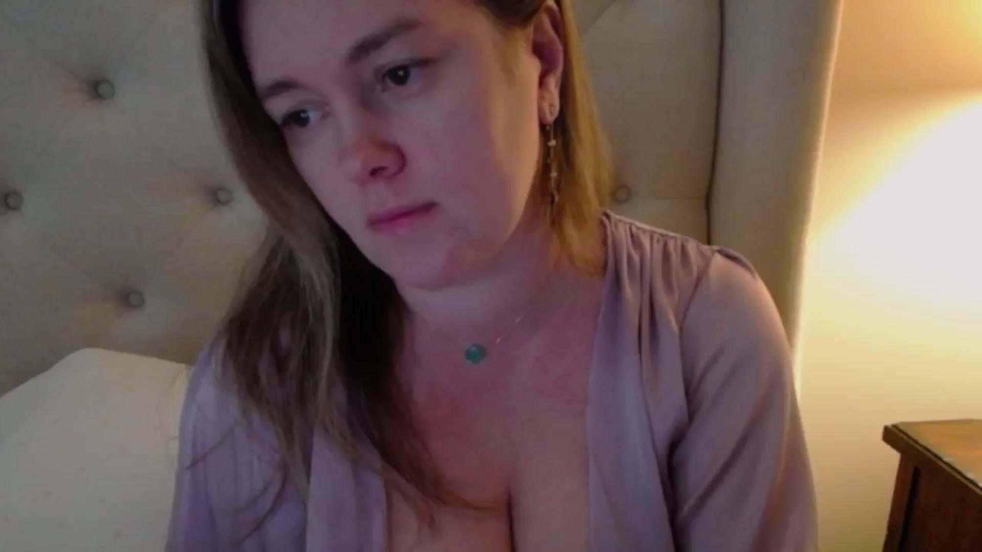 Gallery image thumbnail from J0llye's myfreecams stream on, 02/23/2024, 17:57 image 7 of 20
