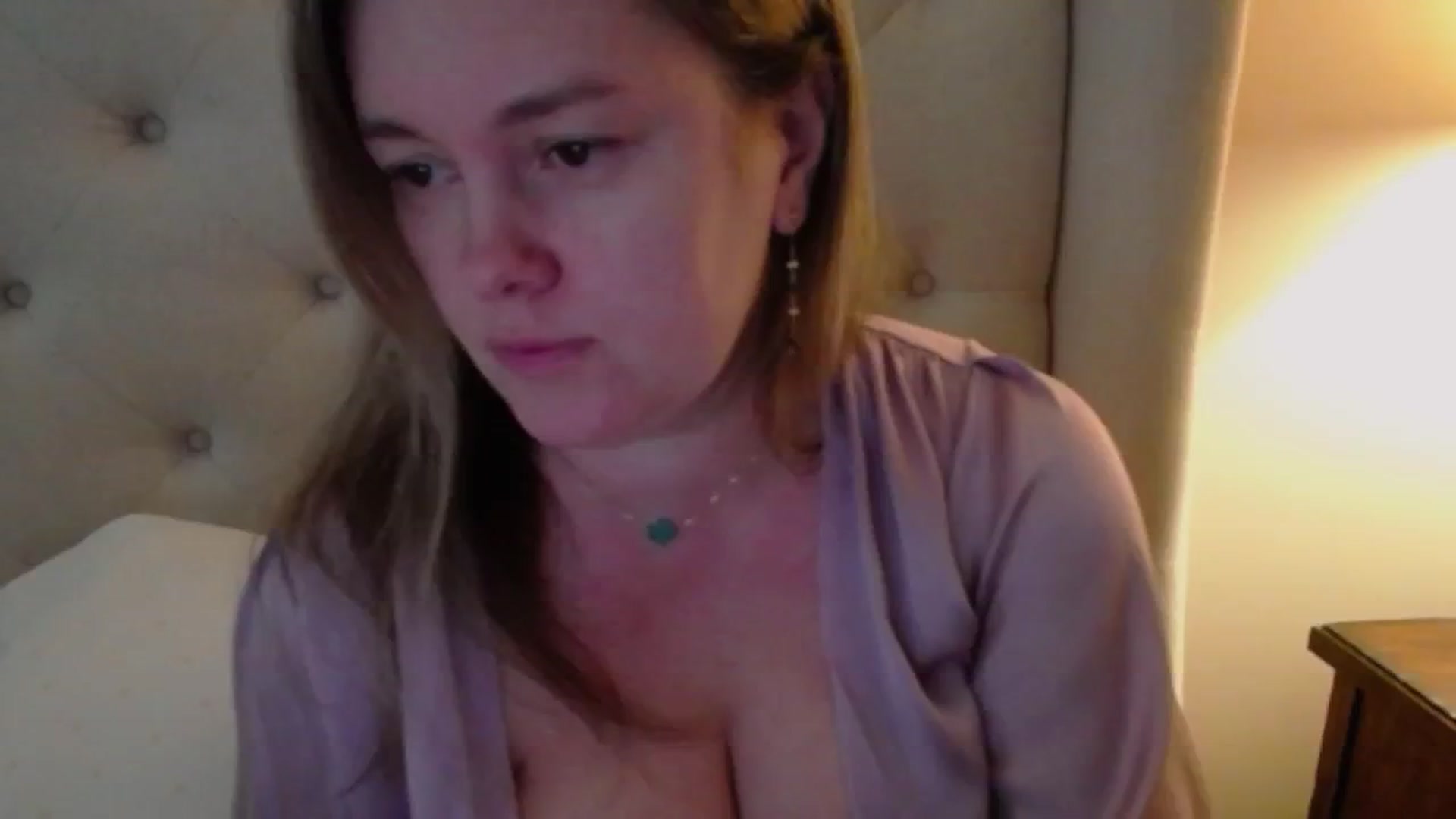 Gallery image thumbnail from J0llye's myfreecams stream on, 02/23/2024, 17:57 image 16 of 20
