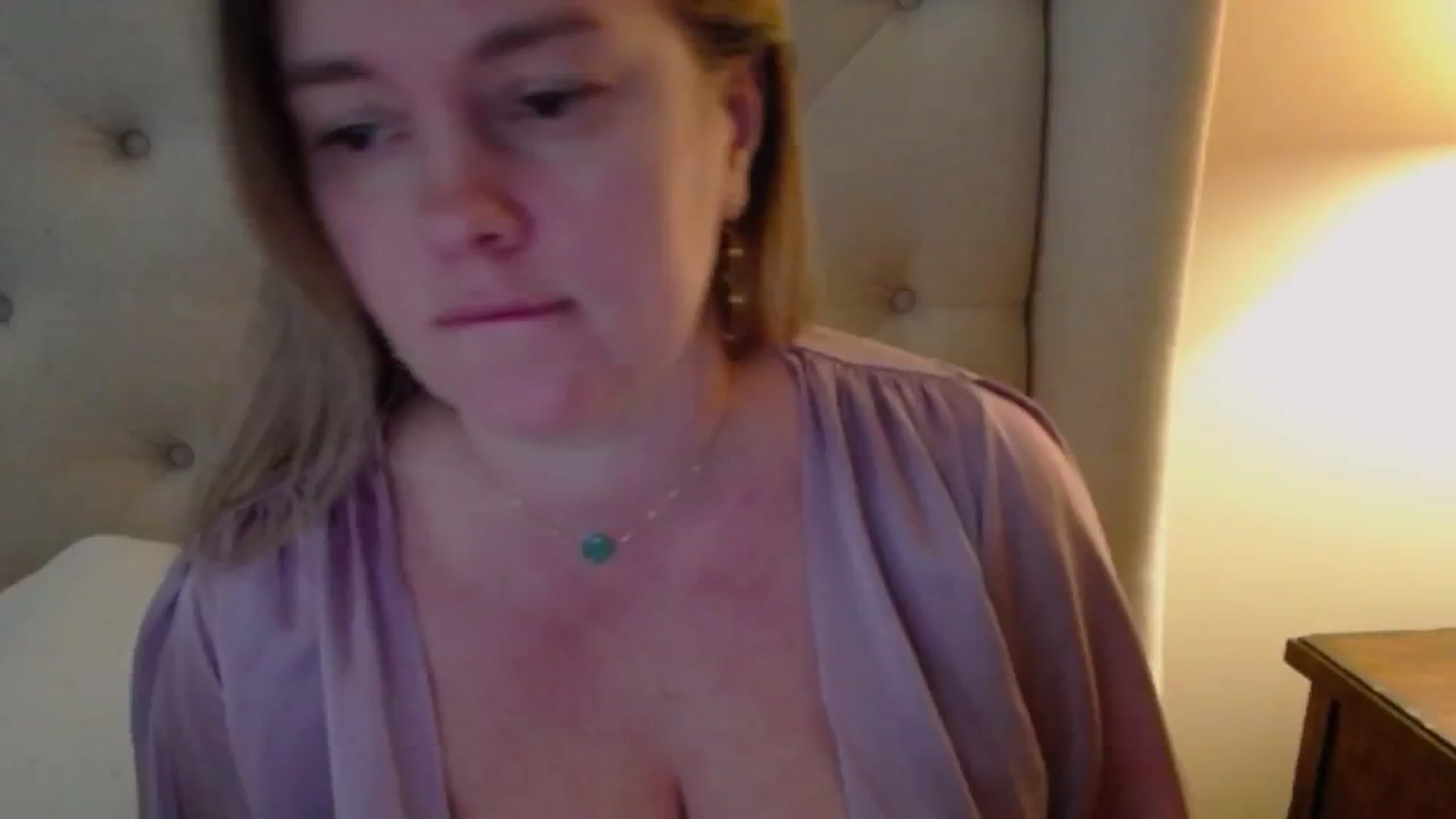 Gallery image thumbnail from J0llye's myfreecams stream on, 02/23/2024, 17:57 image 19 of 20