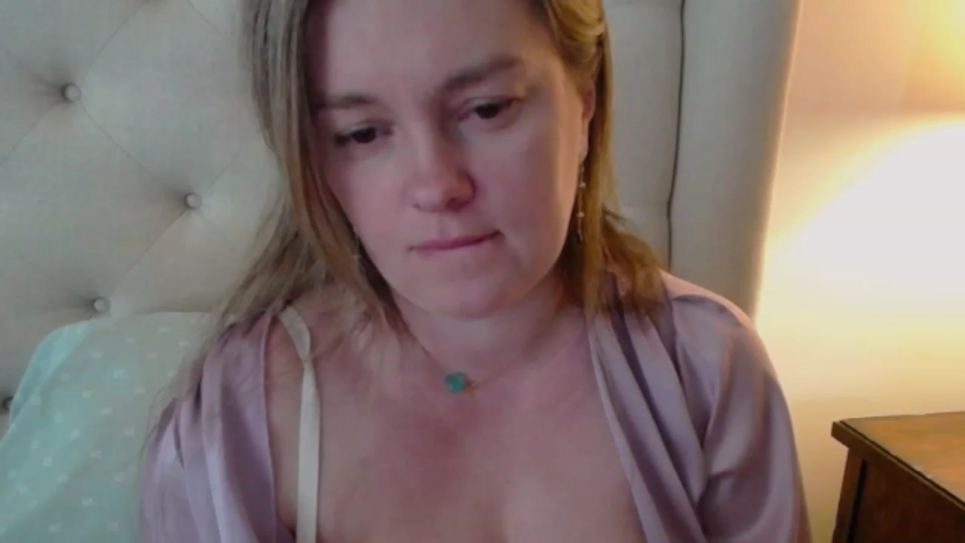 Gallery image thumbnail from J0llye's myfreecams stream on, 02/26/2024, 20:22 image 6 of 20