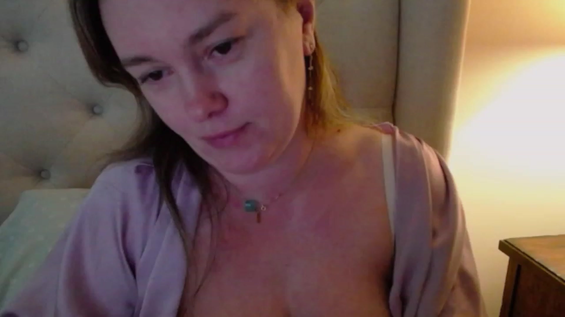 Gallery image thumbnail from J0llye's myfreecams stream on, 02/27/2024, 19:53 image 3 of 20