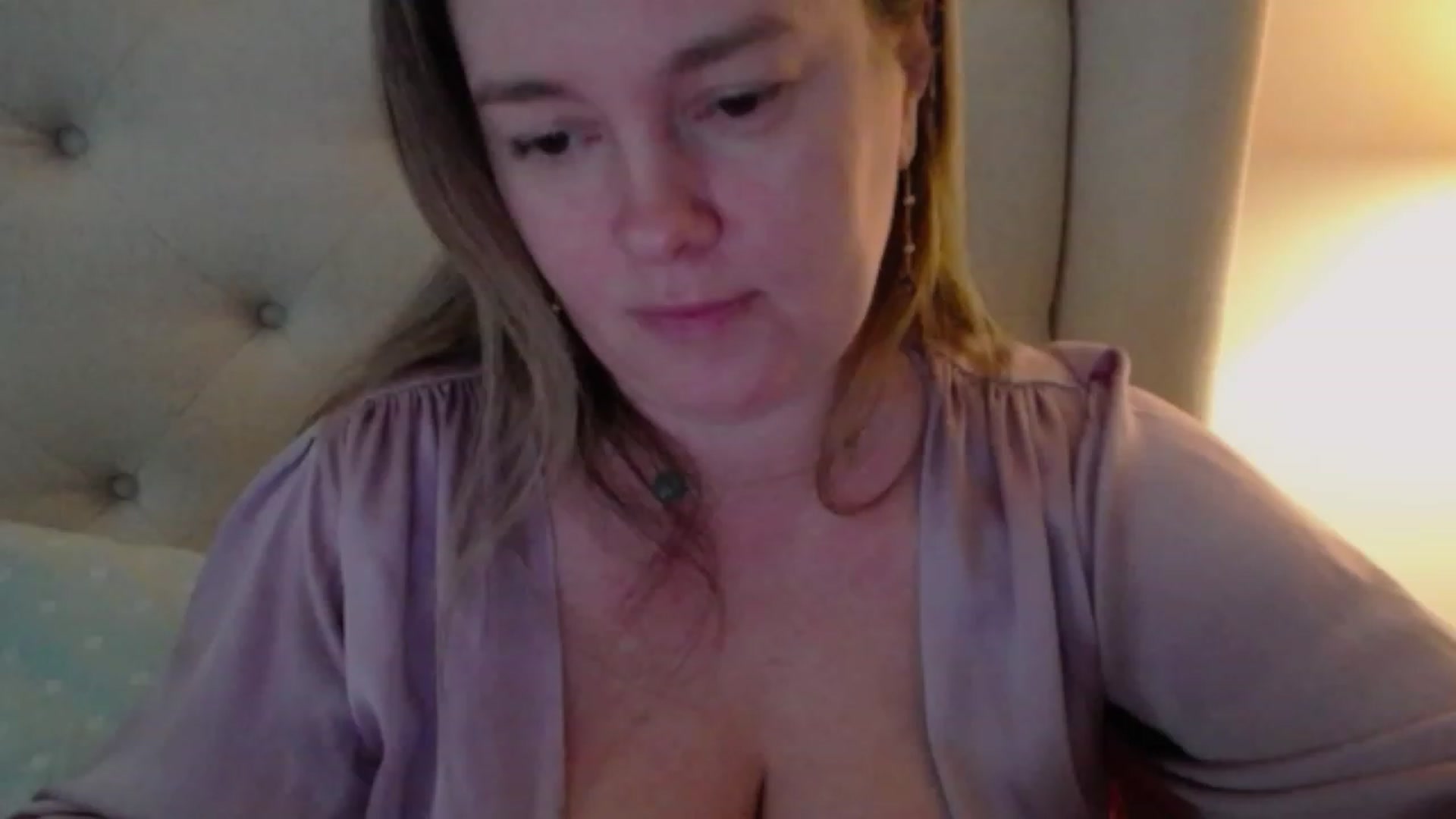 Gallery image thumbnail from J0llye's myfreecams stream on, 02/29/2024, 17:49 image 20 of 20
