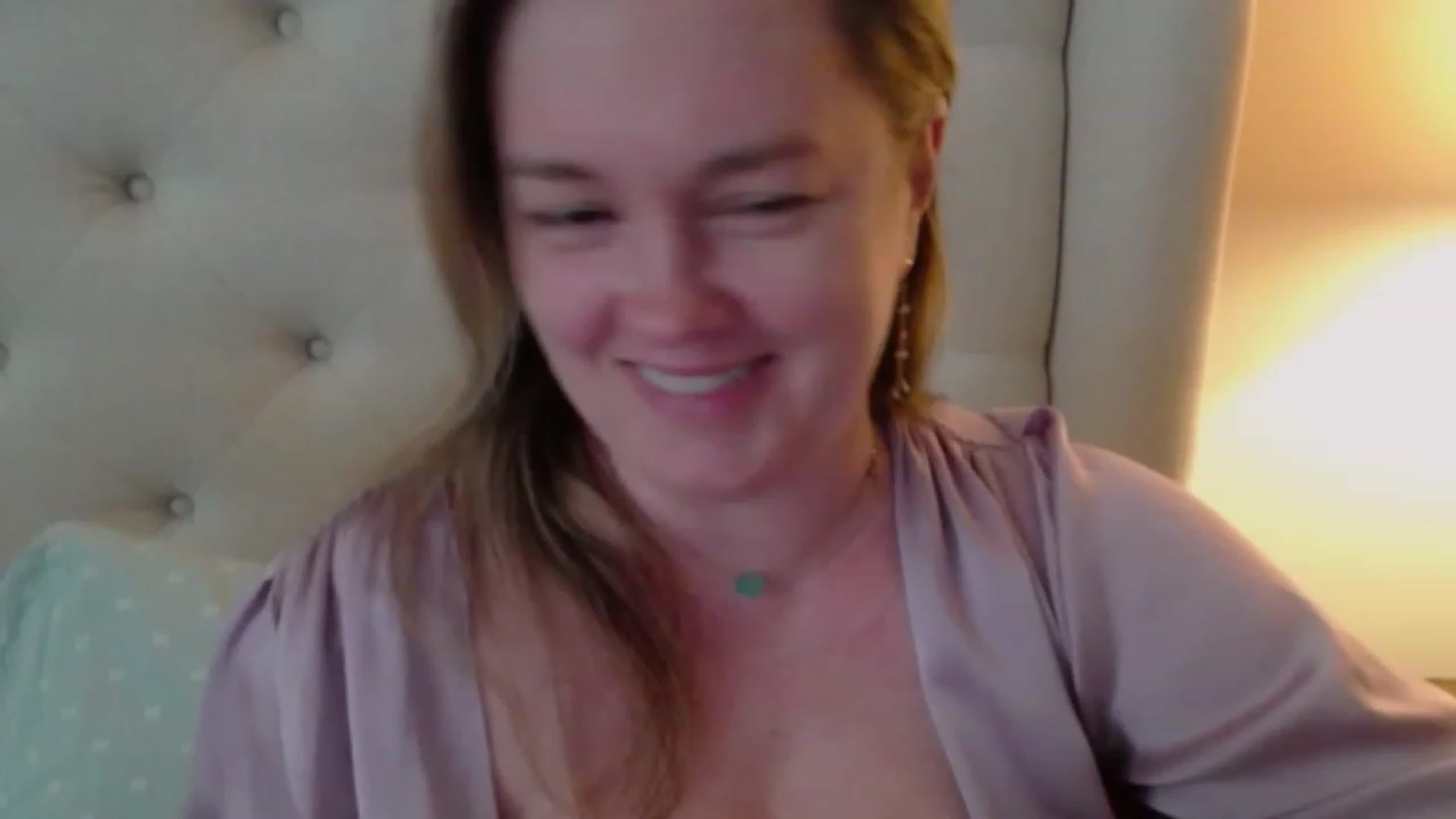 Gallery image thumbnail from J0llye's myfreecams stream on, 02/29/2024, 20:56 image 2 of 20