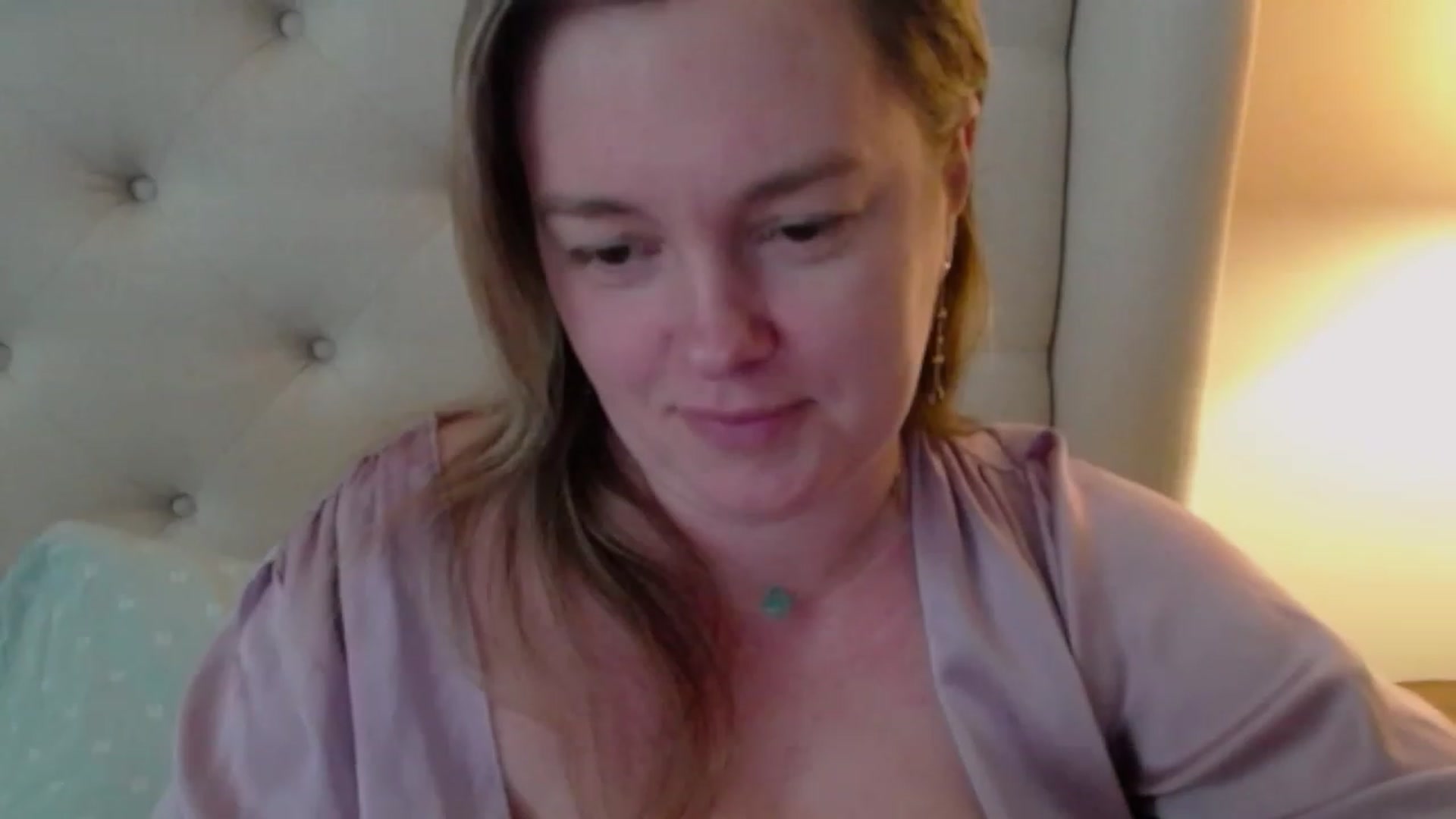 Gallery image thumbnail from J0llye's myfreecams stream on, 02/29/2024, 20:56 image 6 of 20