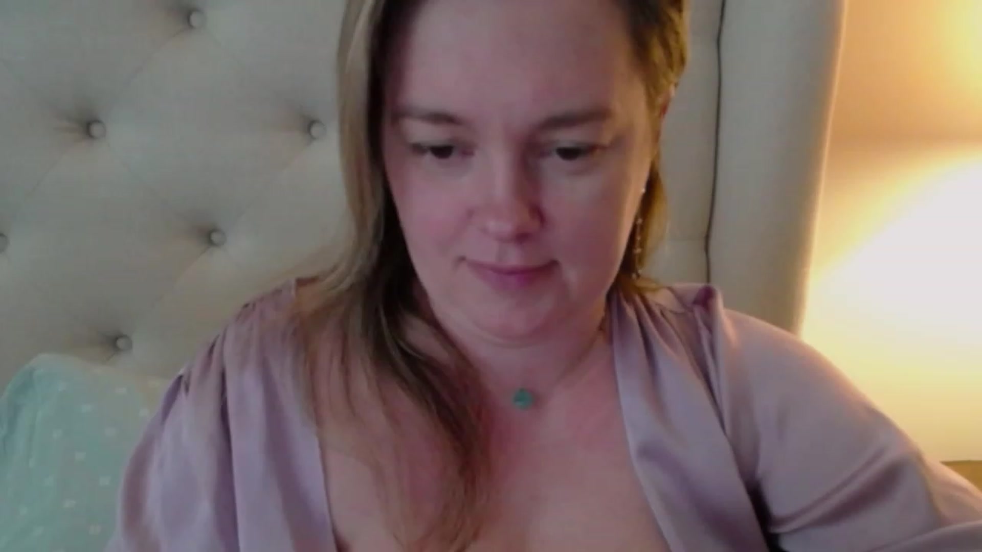 Gallery image thumbnail from J0llye's myfreecams stream on, 02/29/2024, 20:56 image 5 of 20