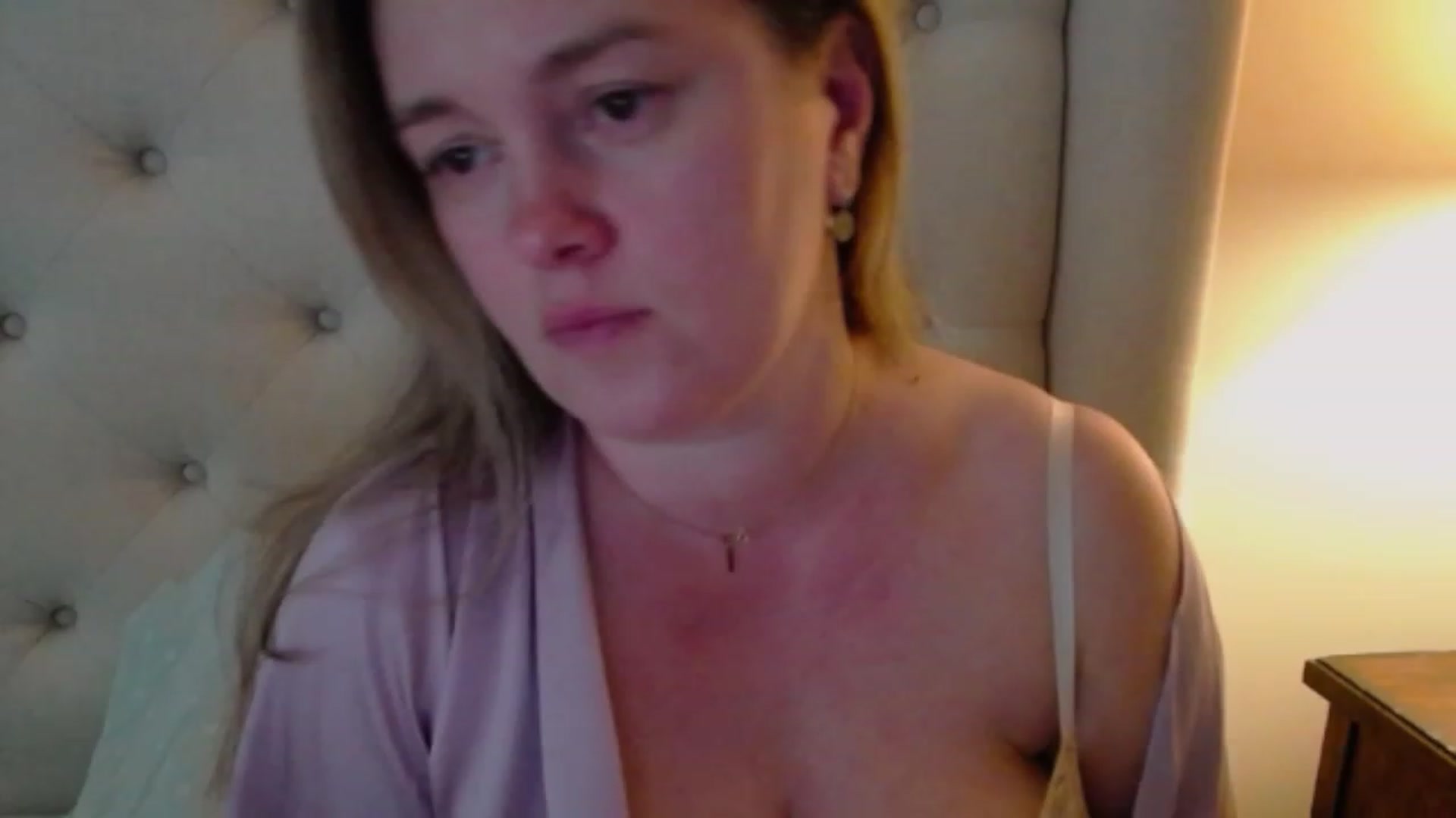 Gallery image thumbnail from J0llye's myfreecams stream on, 03/04/2024, 20:14 image 3 of 20