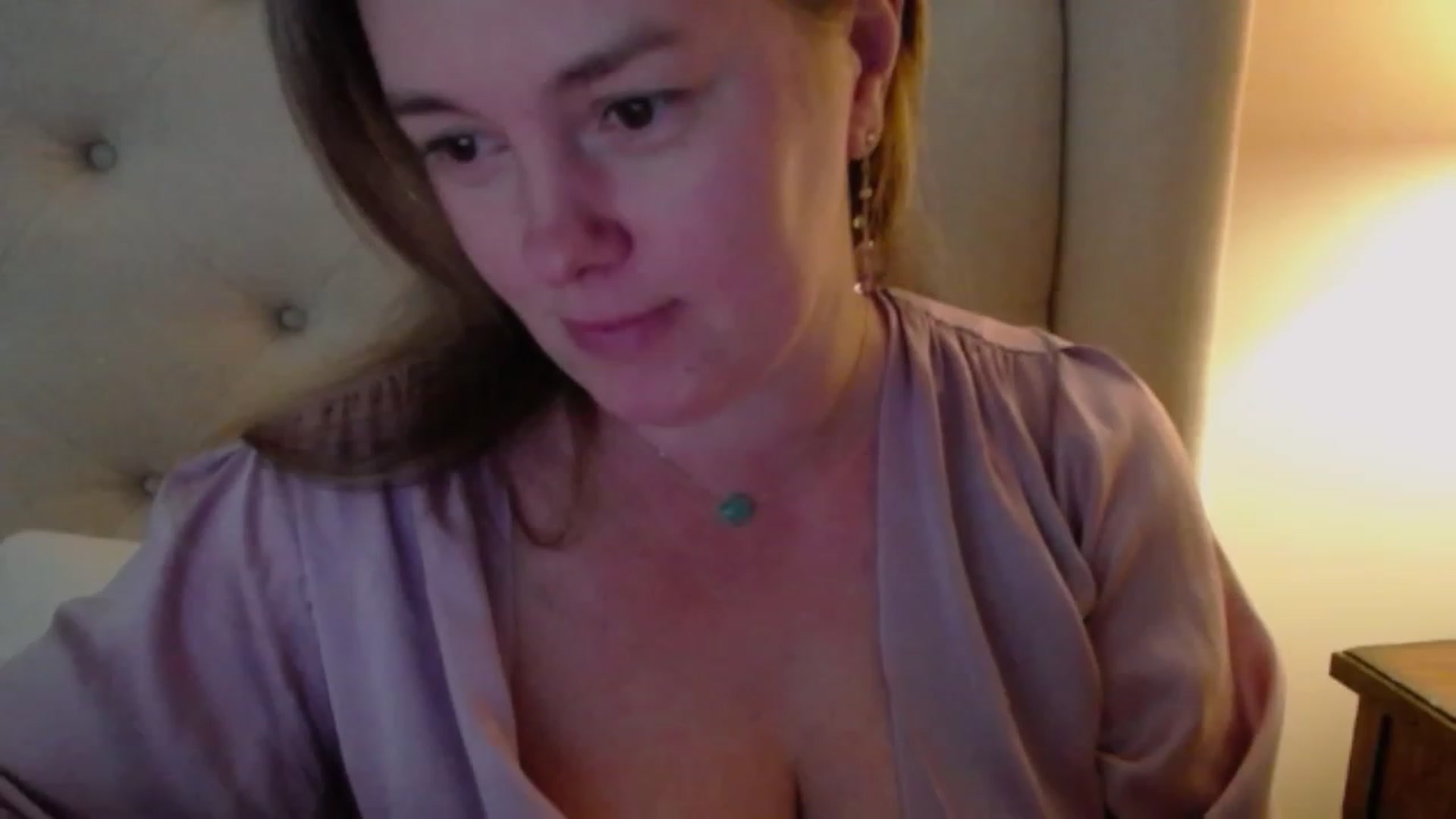 Gallery image thumbnail from J0llye's myfreecams stream on, 03/06/2024, 18:01 image 15 of 20