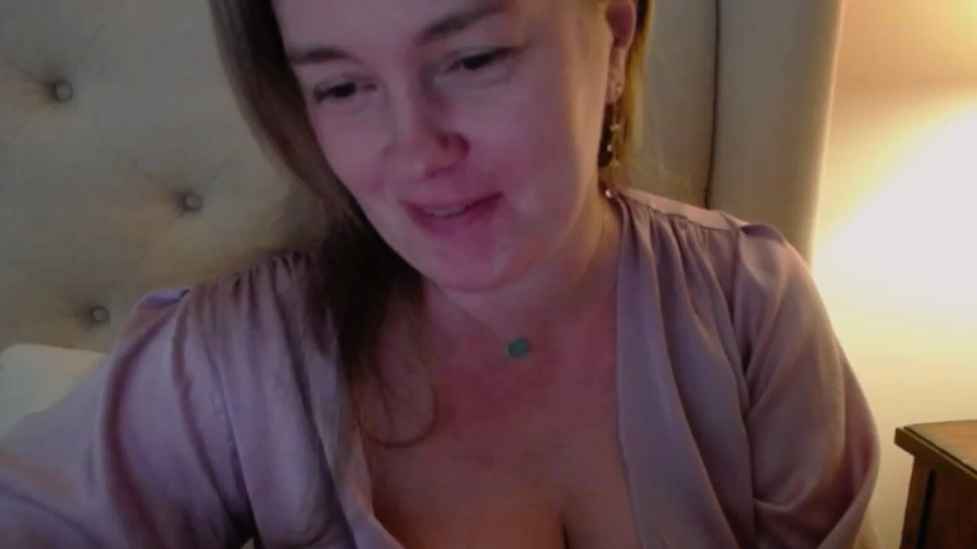 Gallery image thumbnail from J0llye's myfreecams stream on, 03/06/2024, 18:01 image 20 of 20