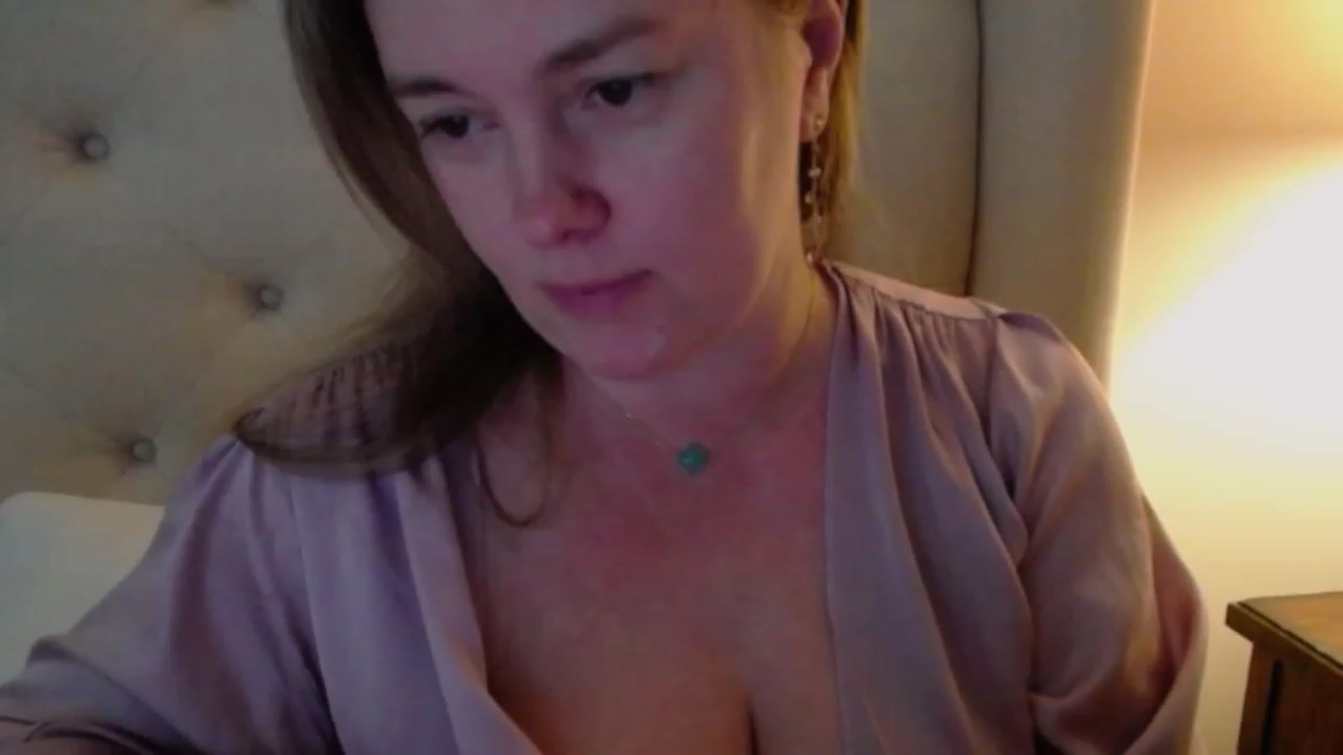Gallery image thumbnail from J0llye's myfreecams stream on, 03/06/2024, 18:01 image 16 of 20