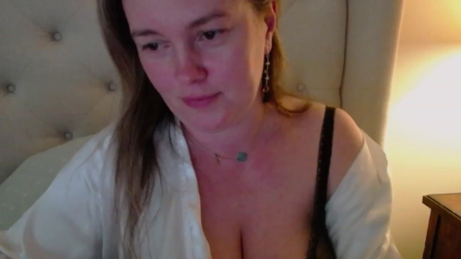 Gallery image thumbnail from J0llye's myfreecams stream on, 03/11/2024, 20:02 image 20 of 20