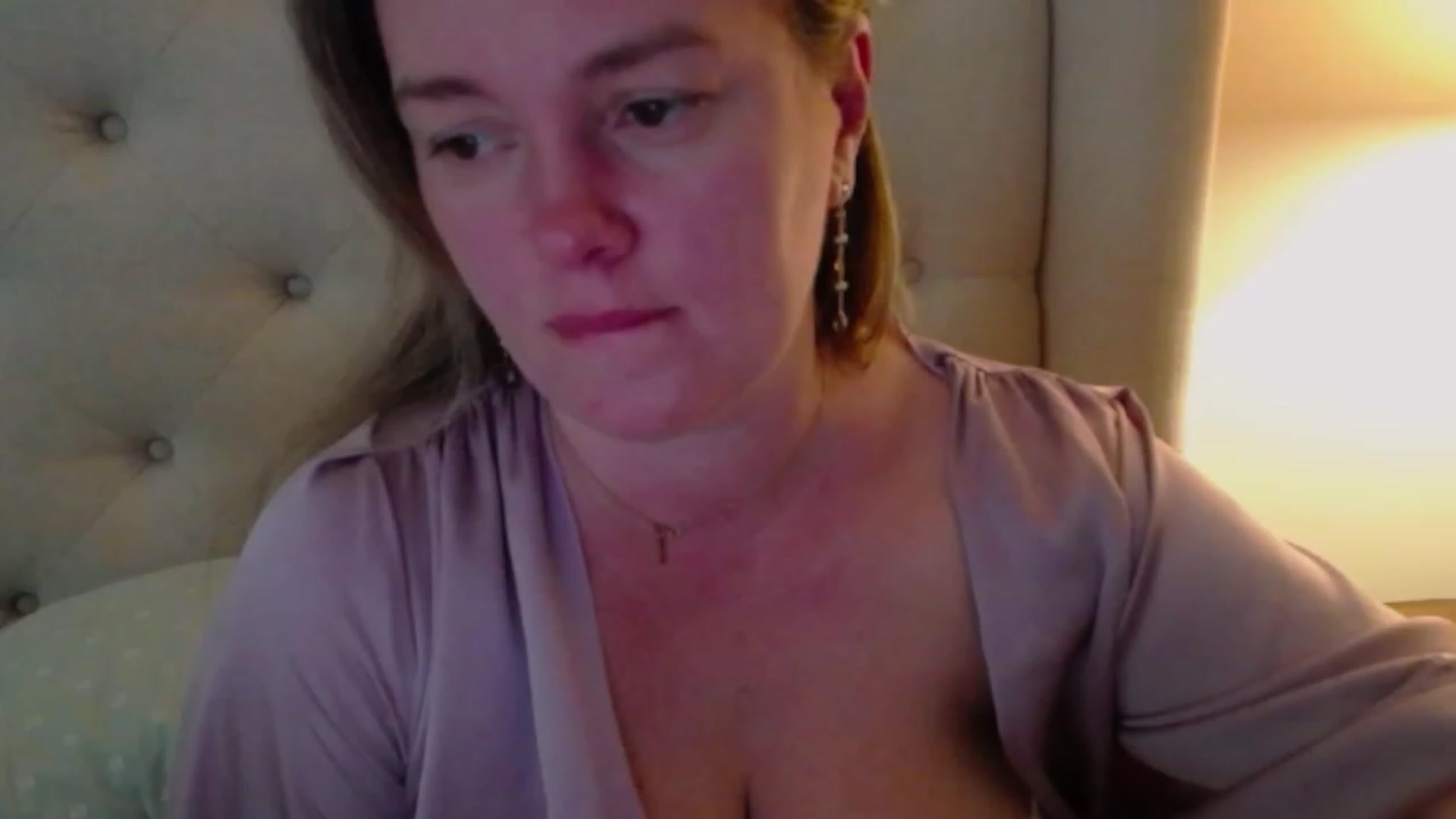 Gallery image thumbnail from J0llye's myfreecams stream on, 03/13/2024, 19:34 image 1 of 20
